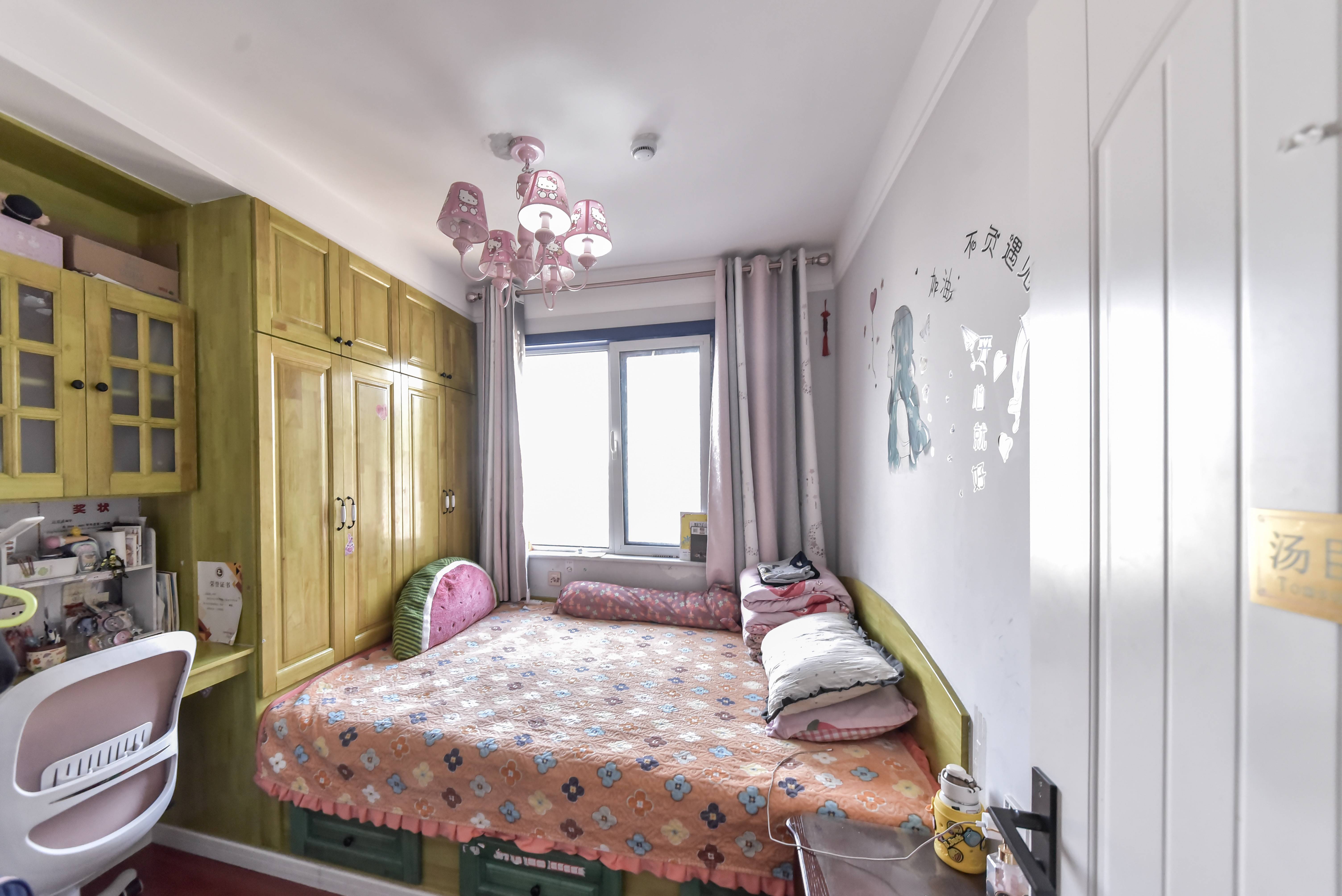 银丰唐郡玫瑰园