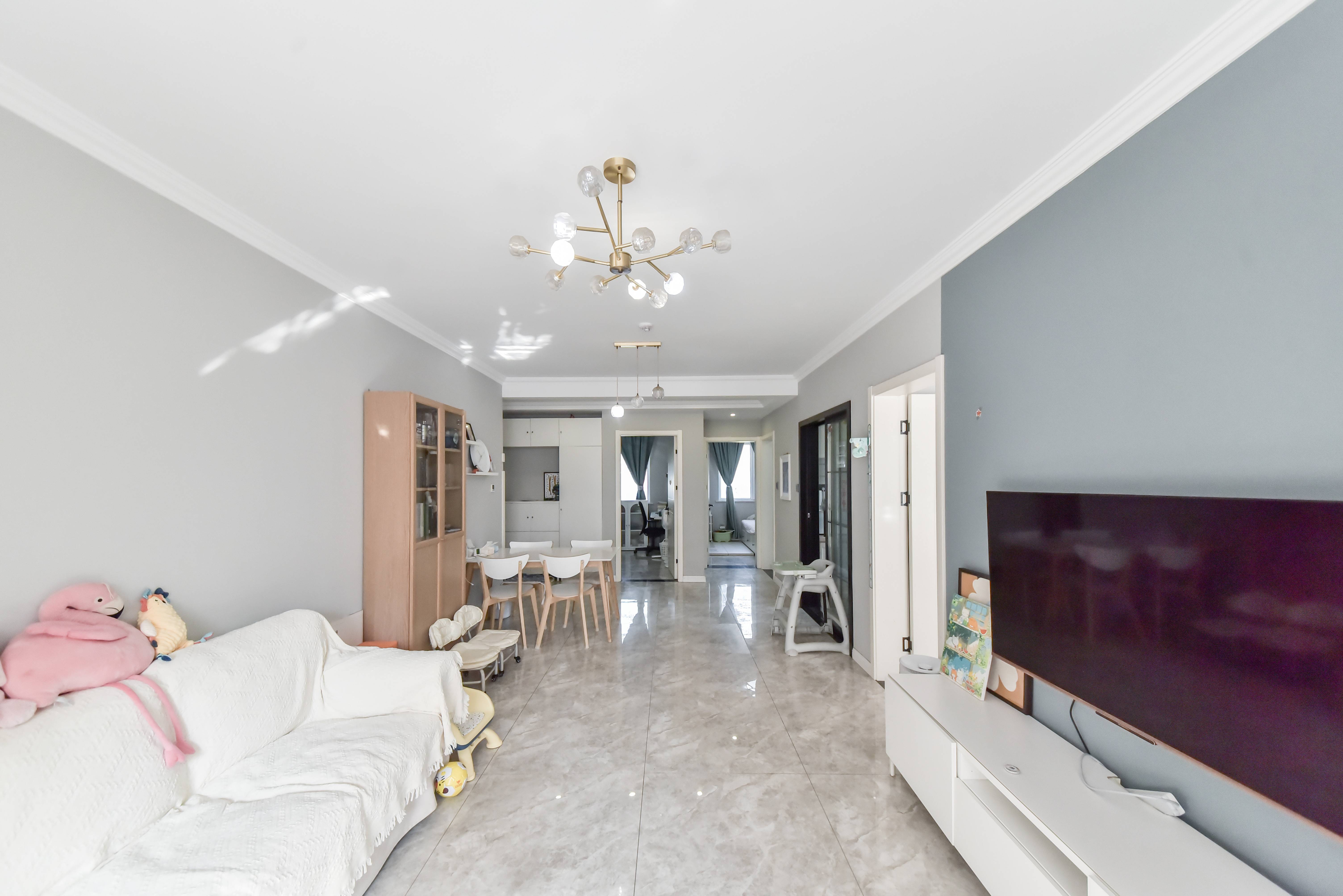  龙湖春江郦城 南北