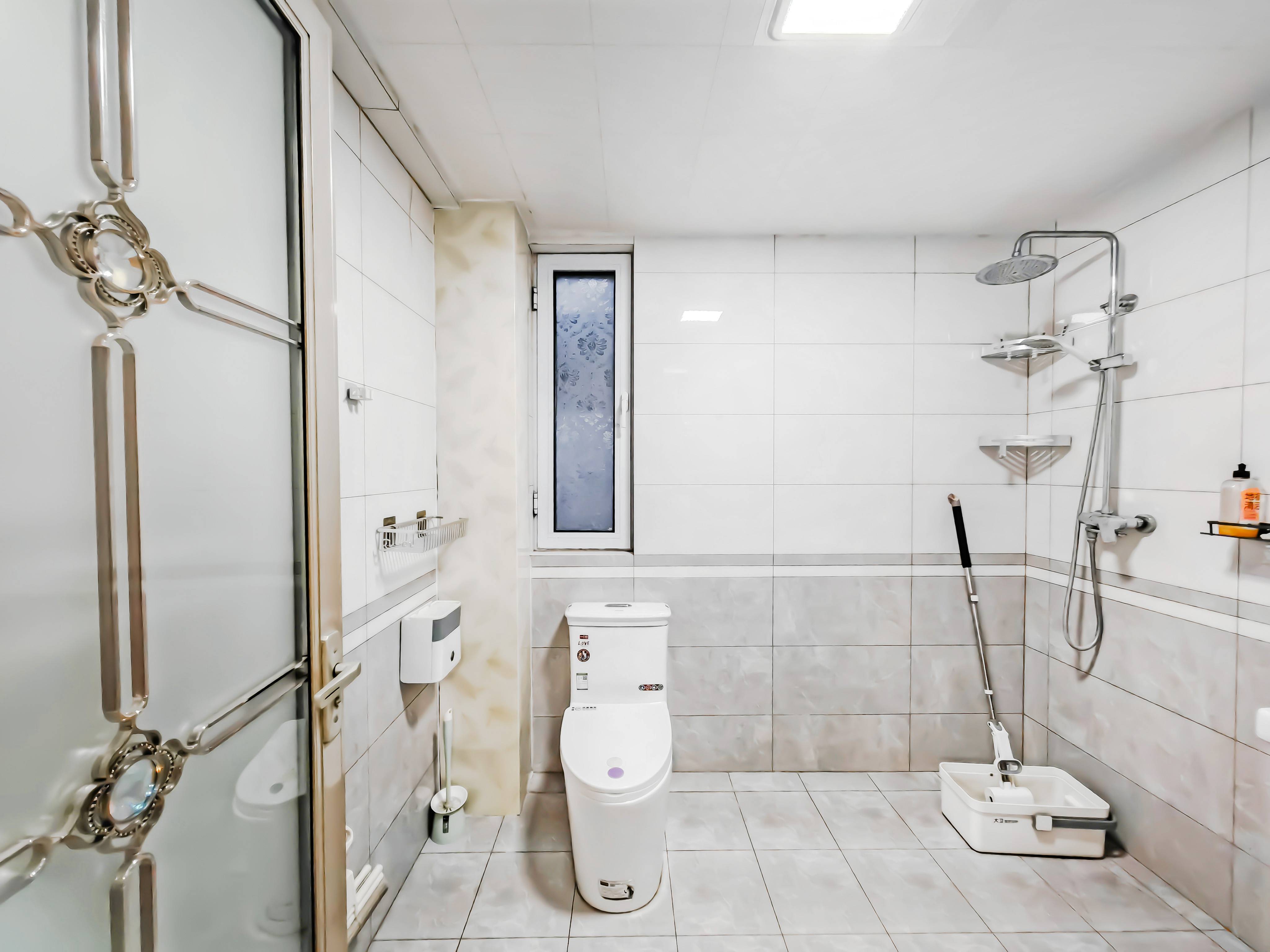 天鸿万象新天万卷府