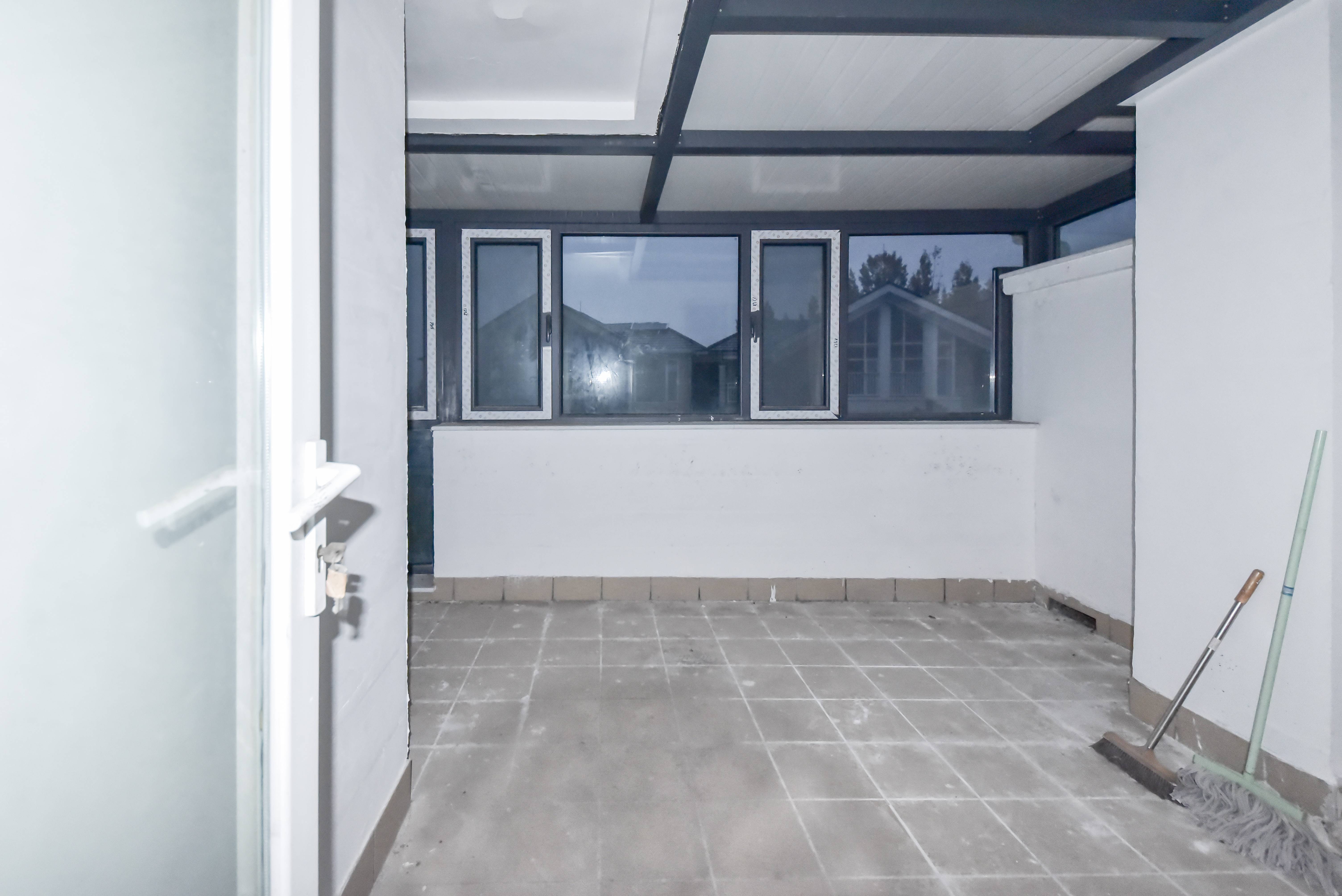 鲁信蟠龙山花园