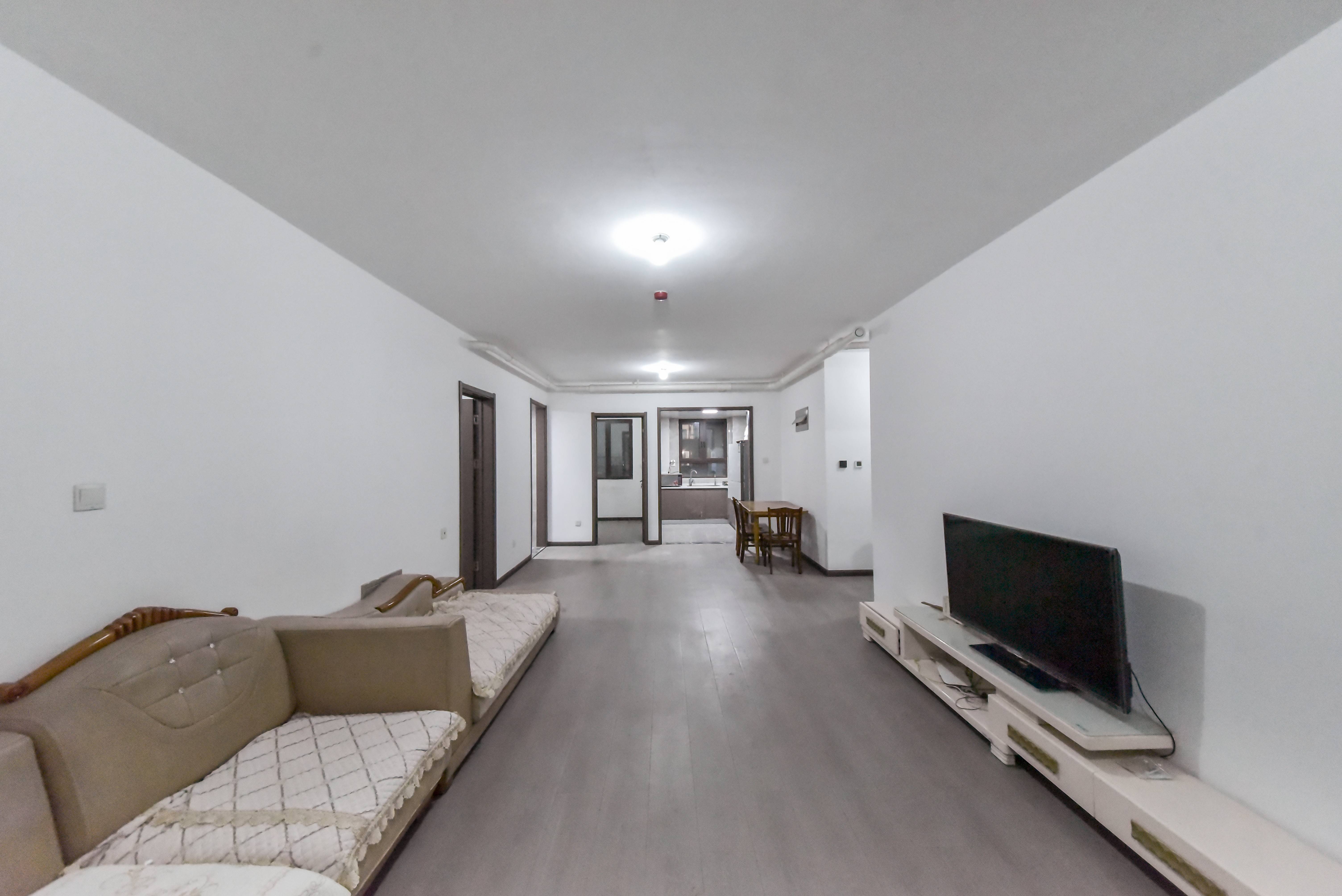  鲁商金茂悦府 南