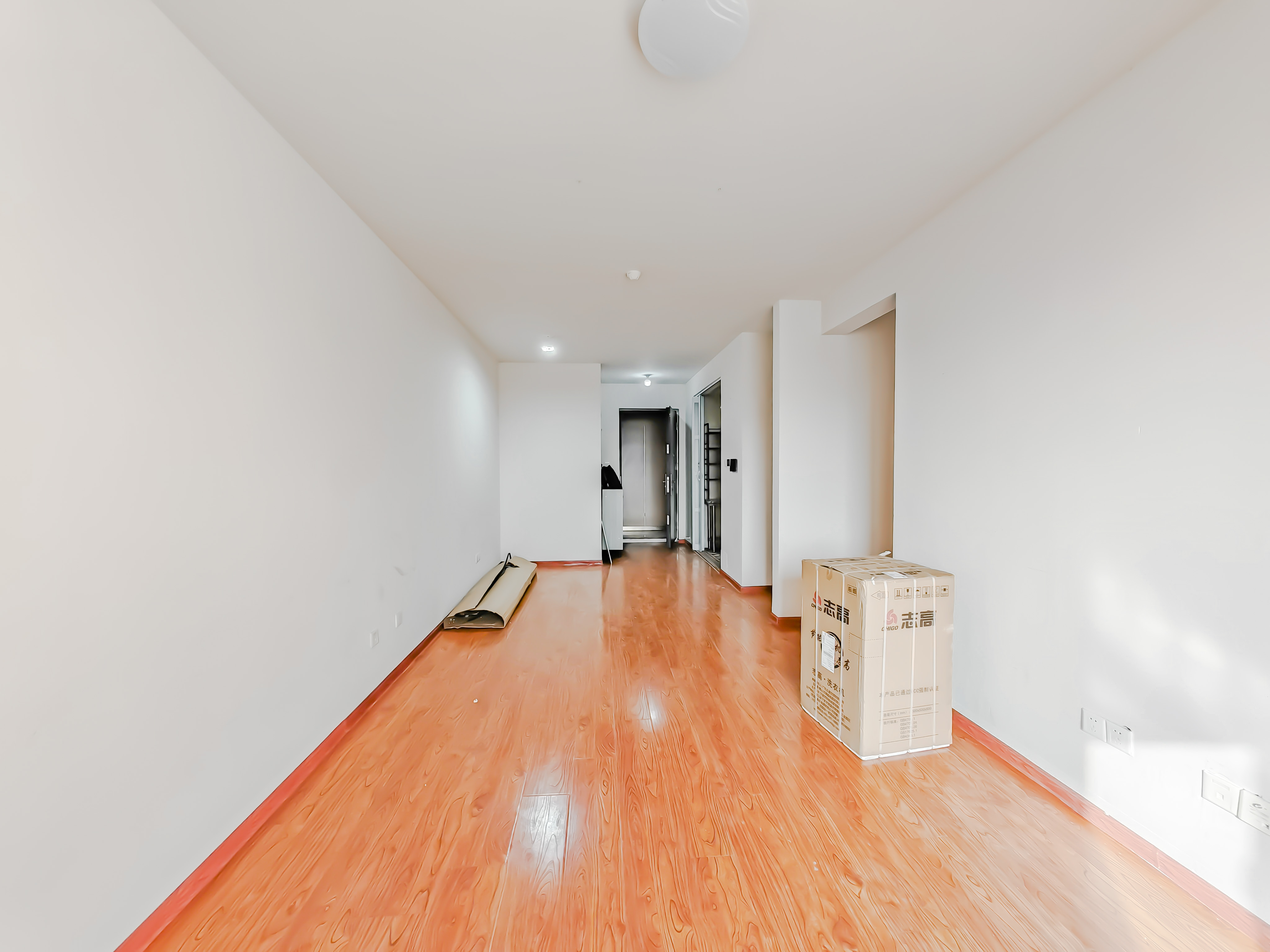  中建蔚蓝之城海棠里 南北