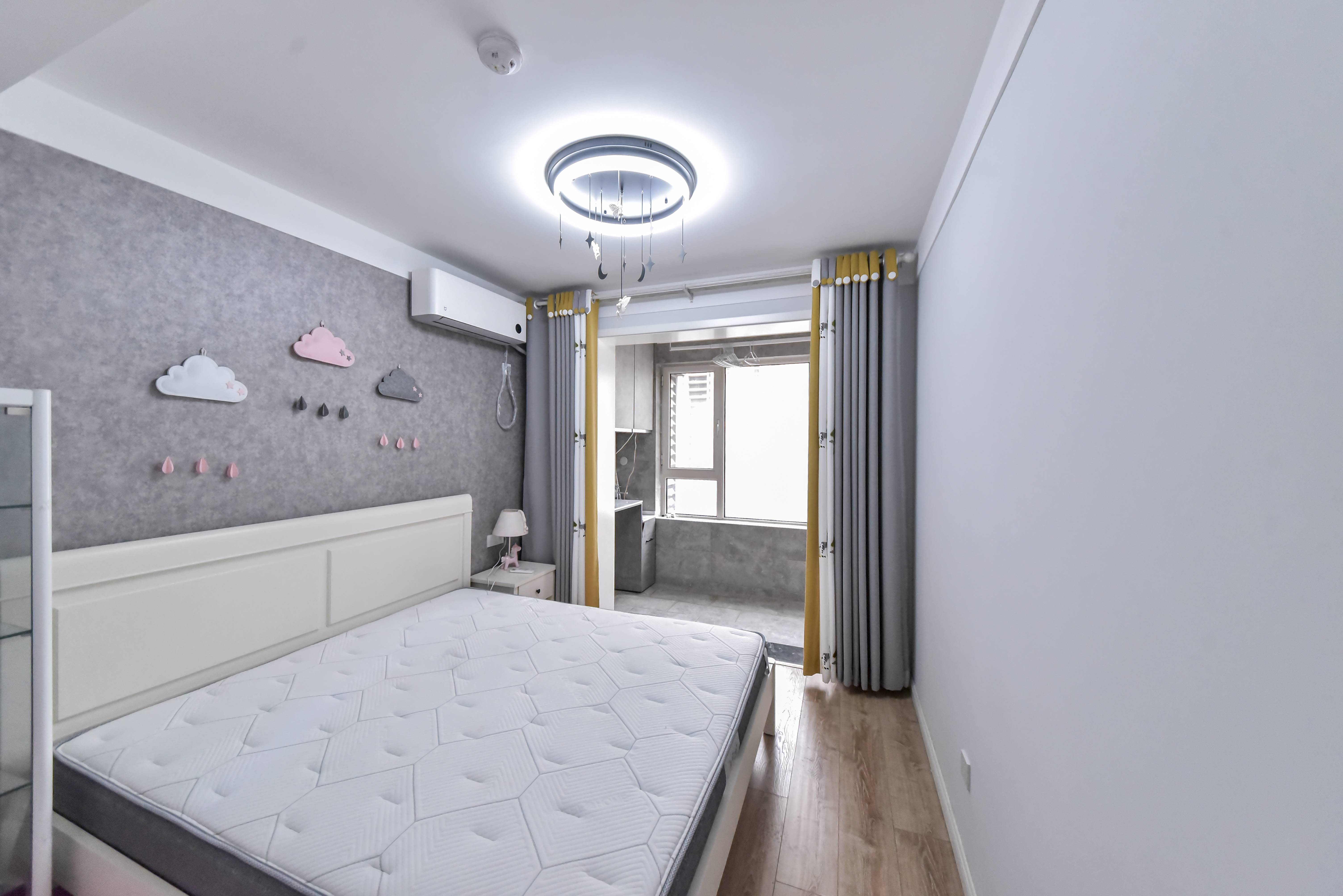 旭辉银盛泰金域蓝山