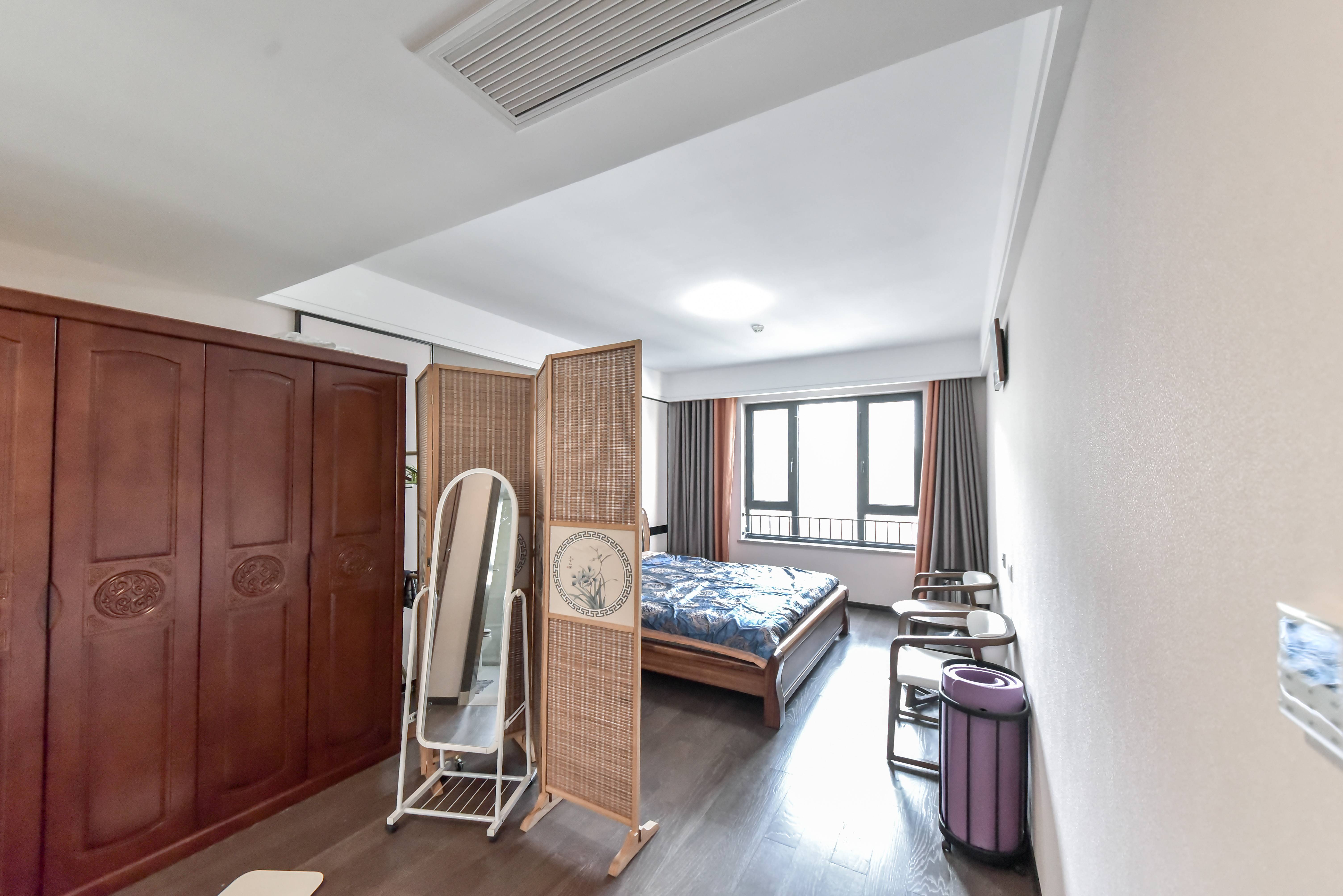 融创文旅城鹊华居