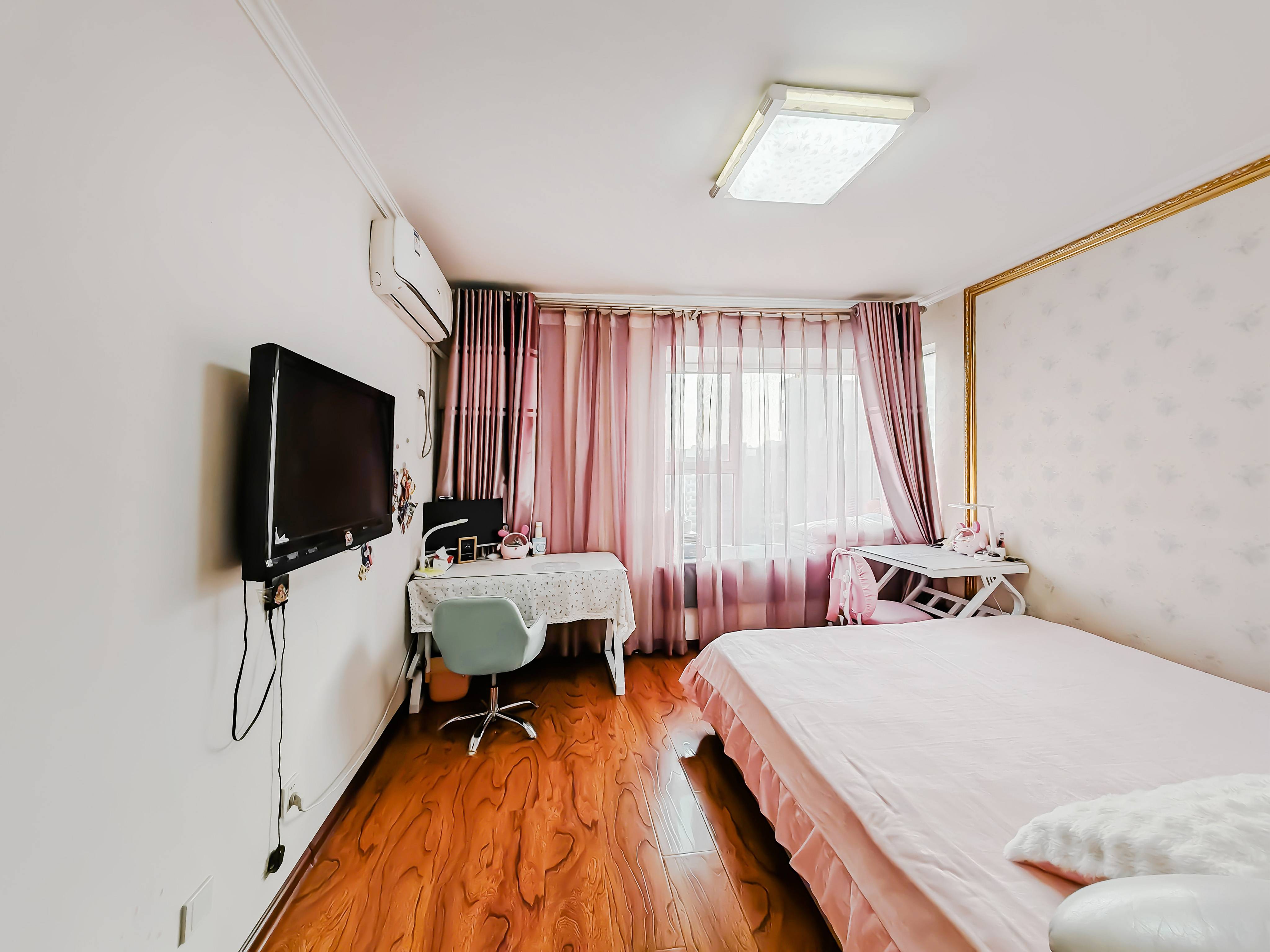 天鸿万象新天理想郡