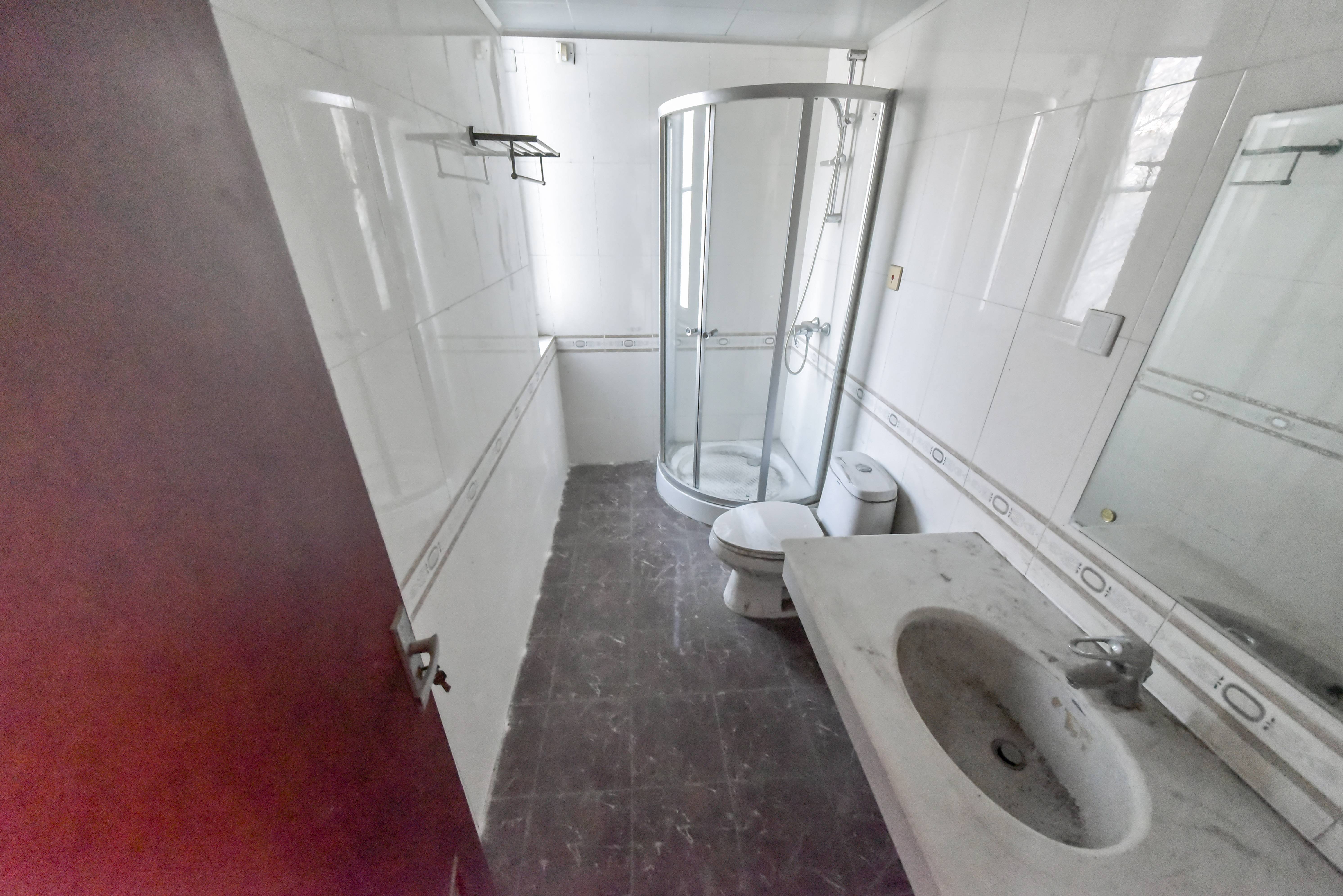 鲁信蟠龙山花园