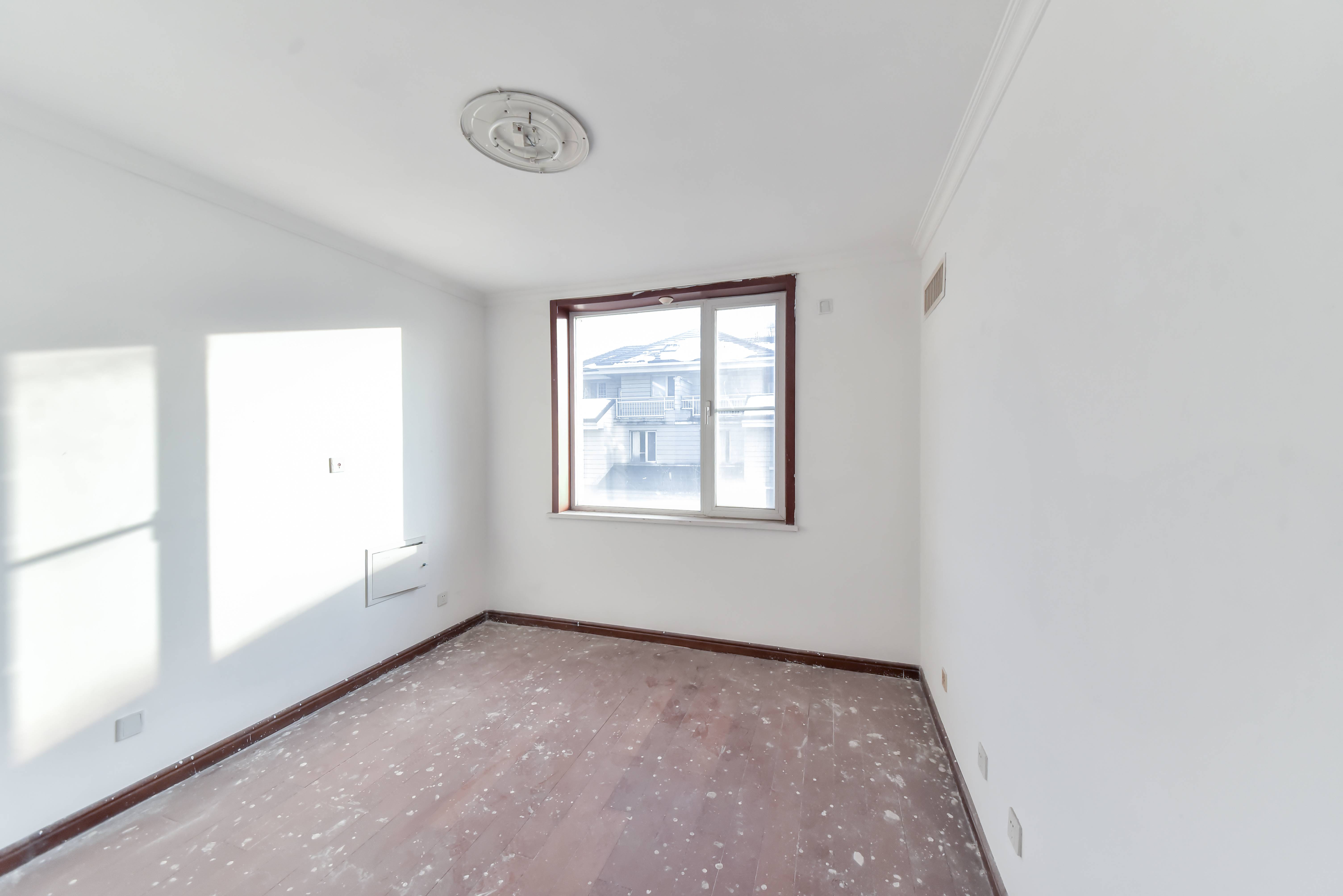 鲁信蟠龙山花园