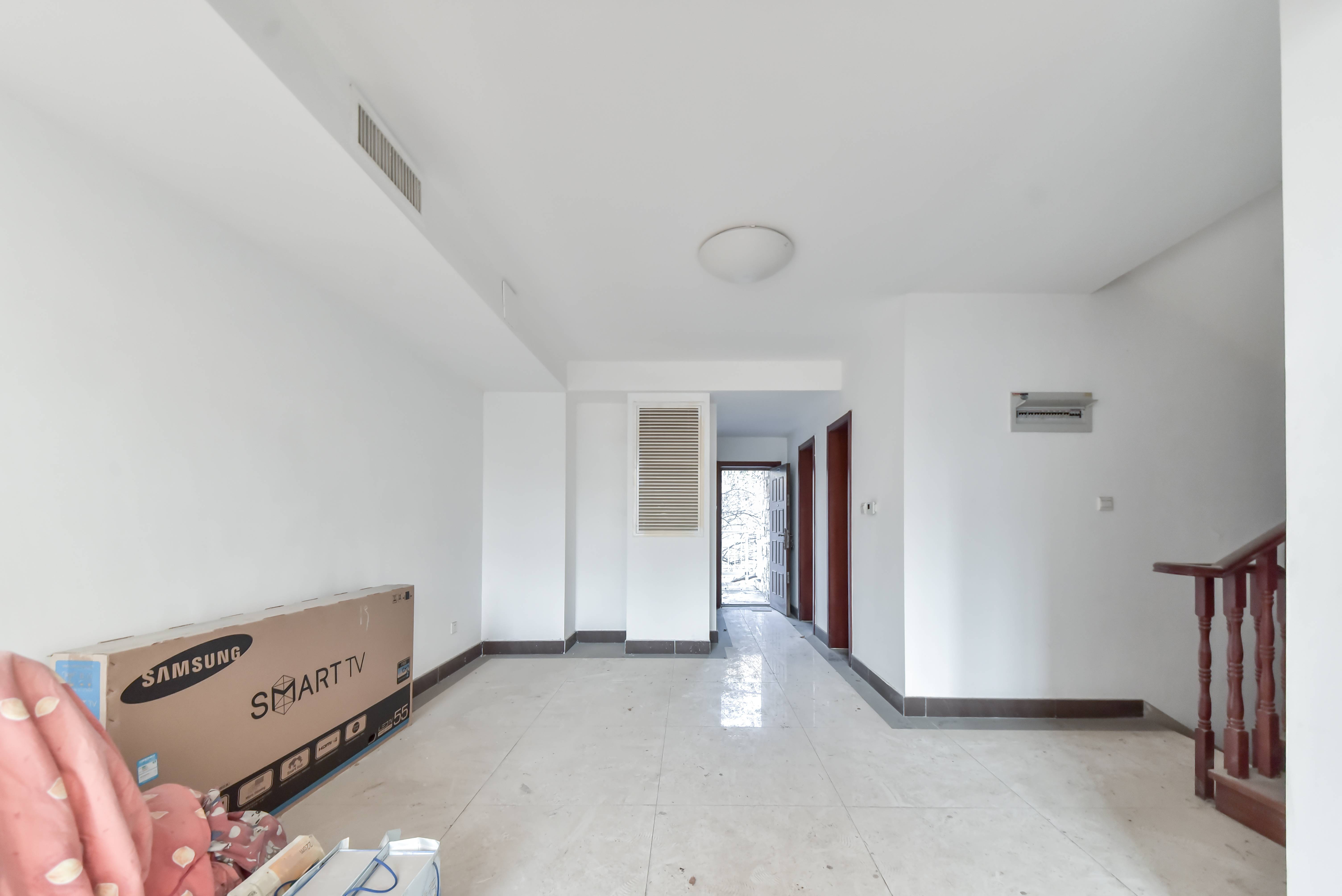 鲁信蟠龙山花园