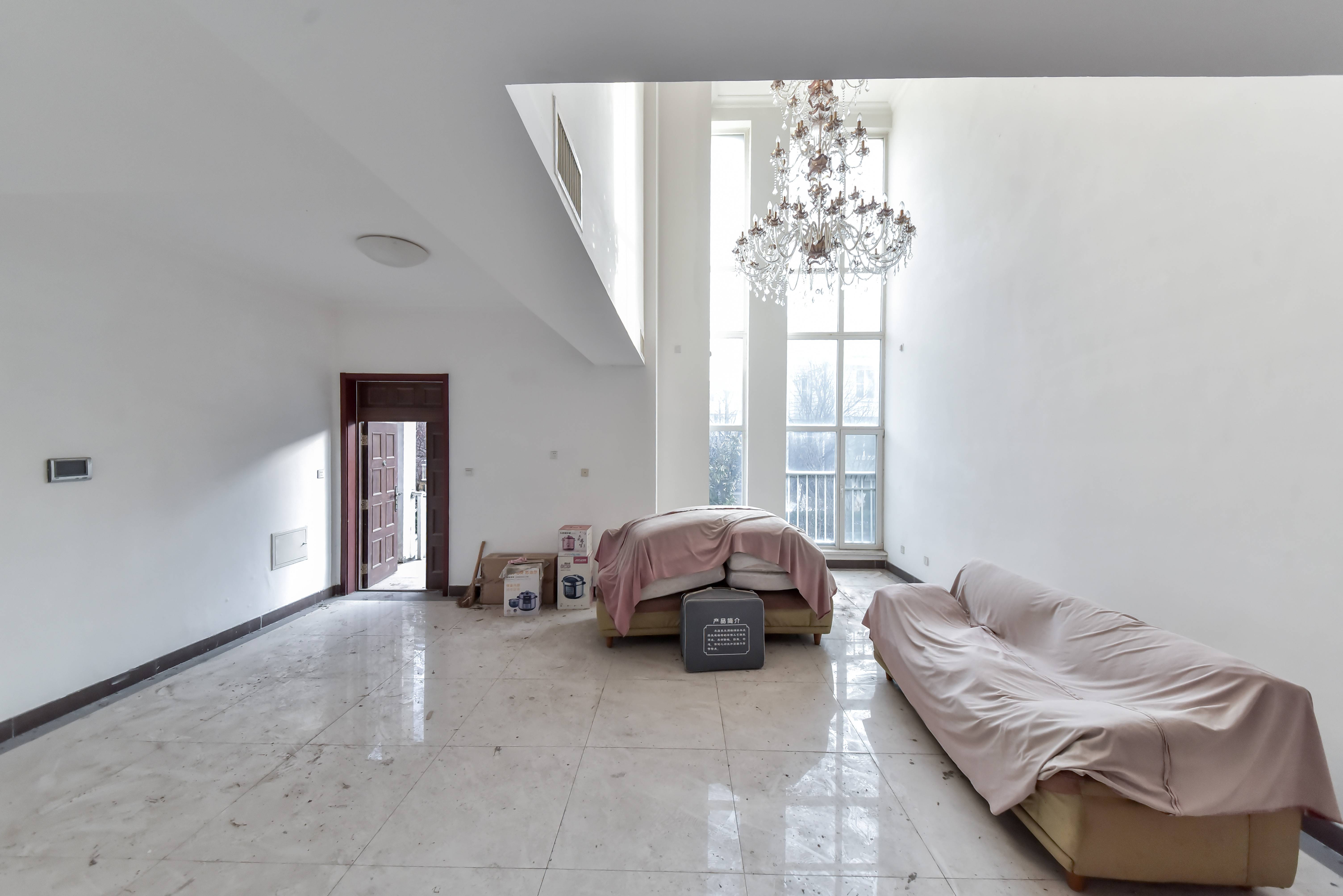 鲁信蟠龙山花园