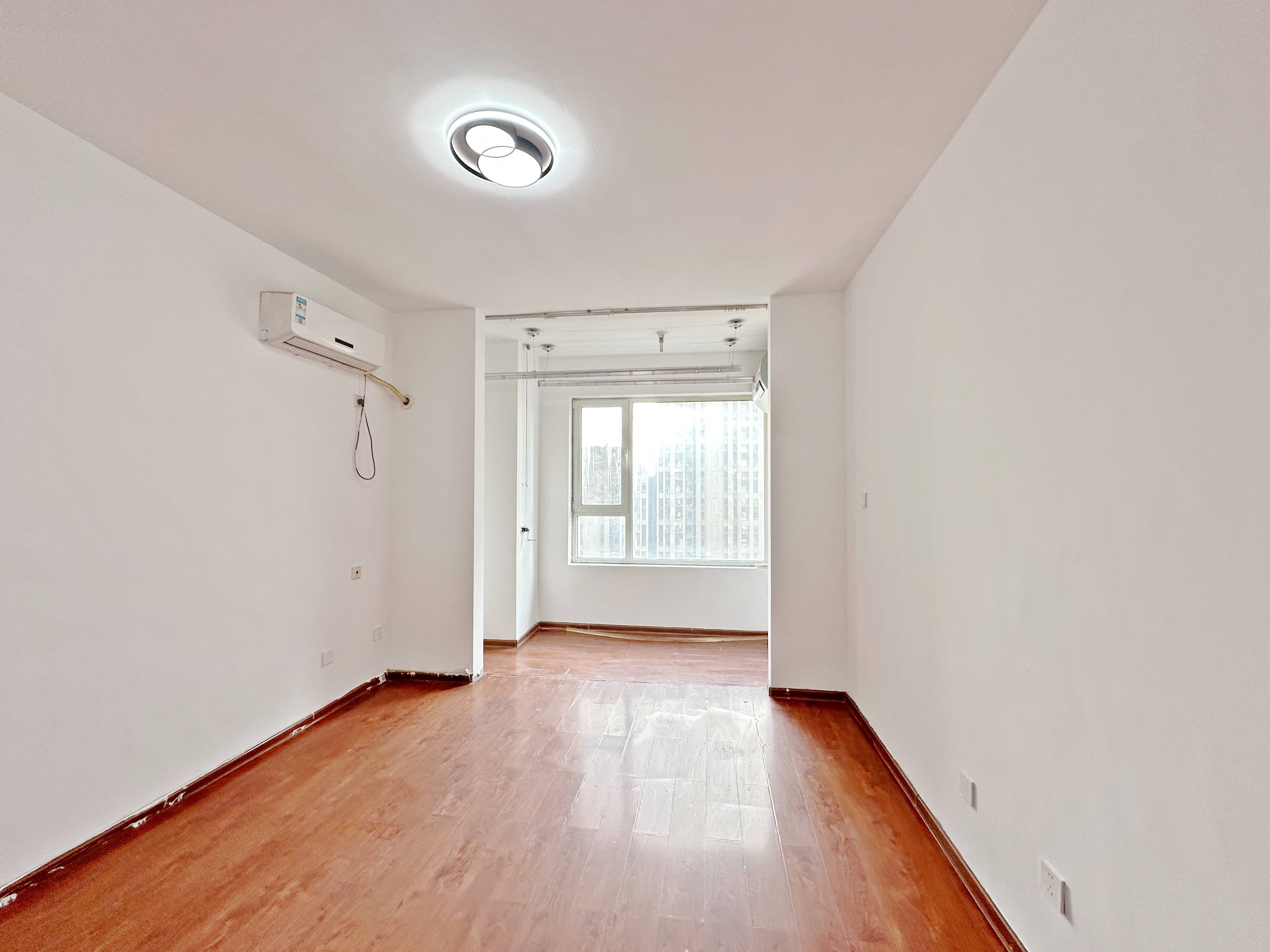 绿地新里卢浮公馆