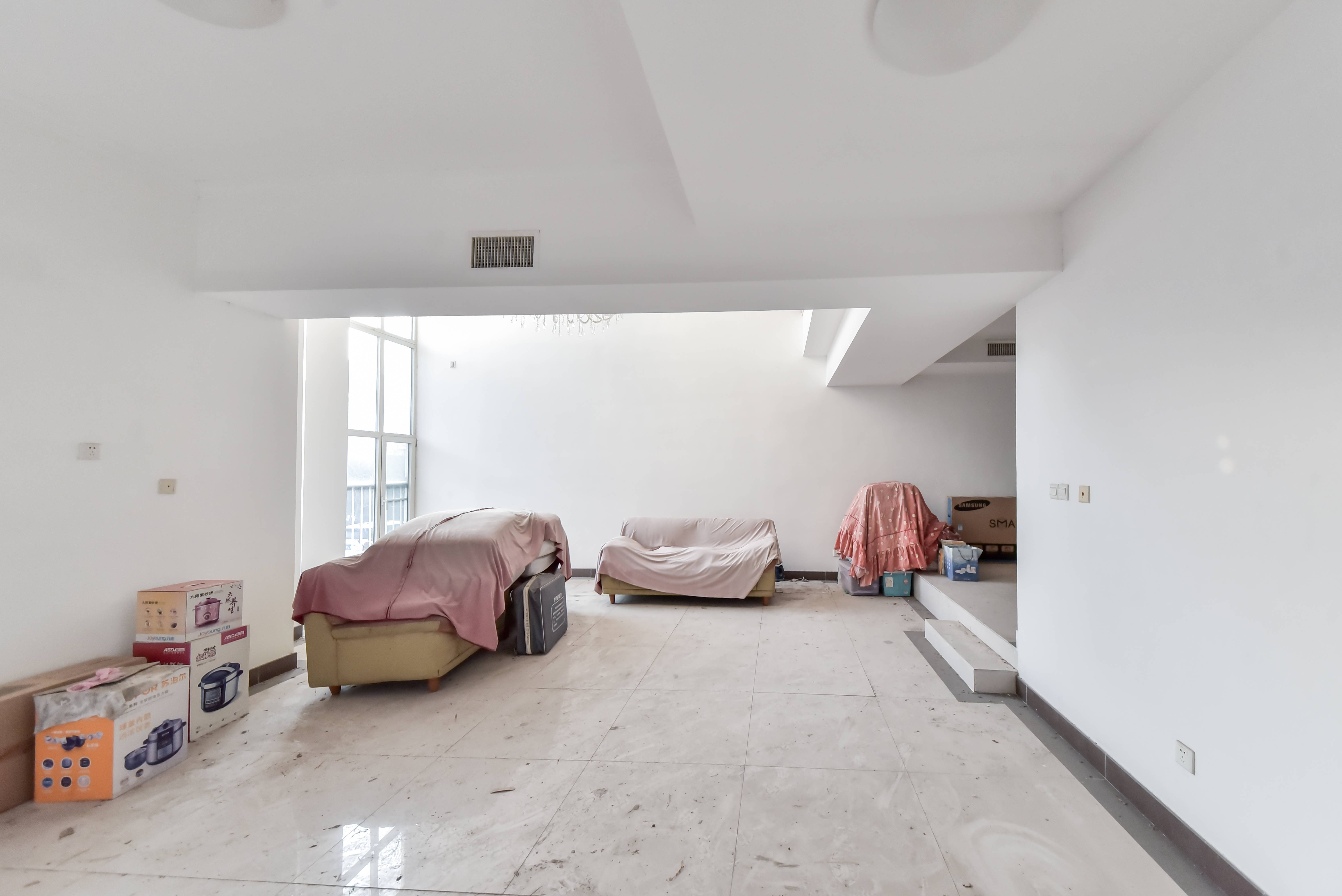 鲁信蟠龙山花园