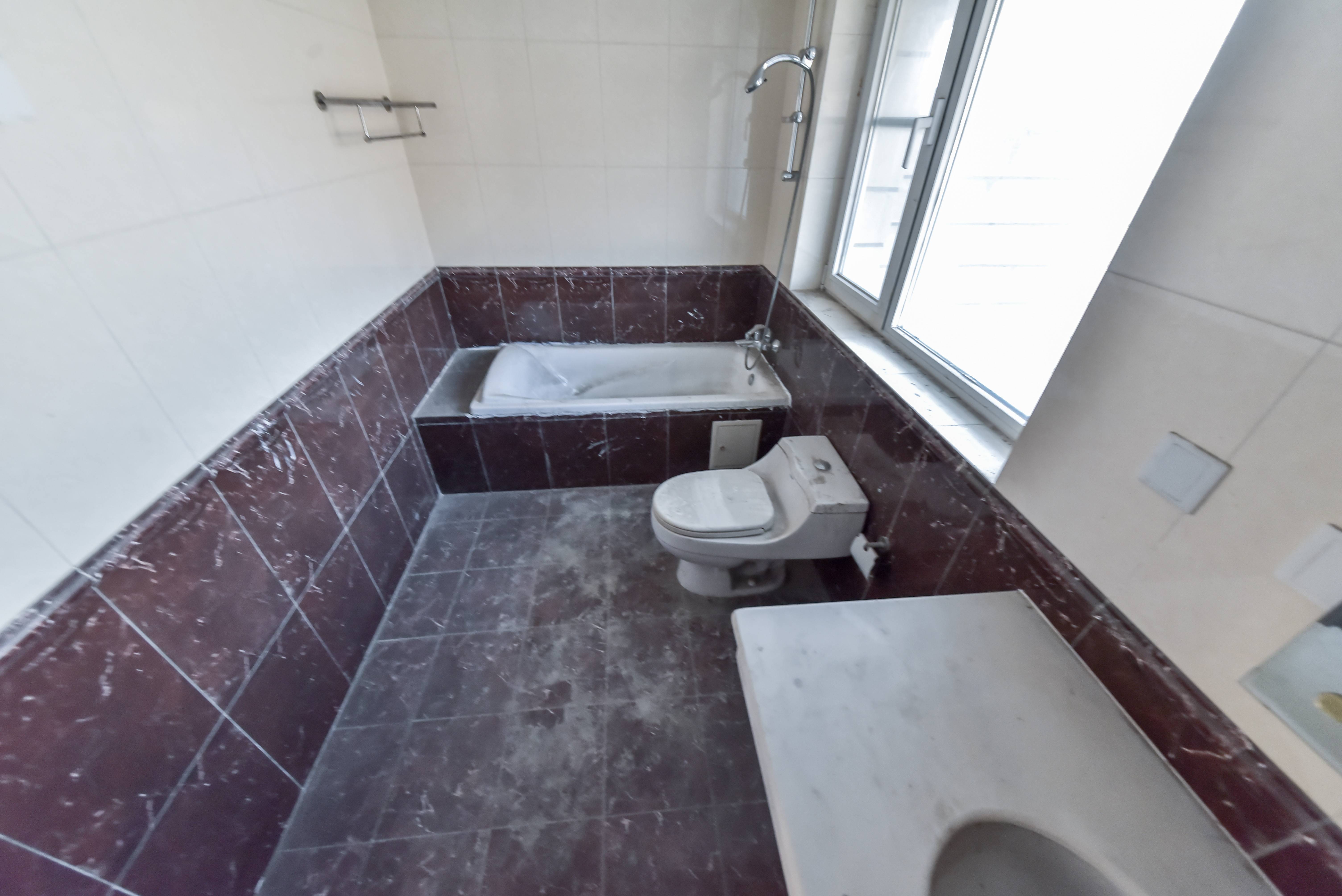 鲁信蟠龙山花园