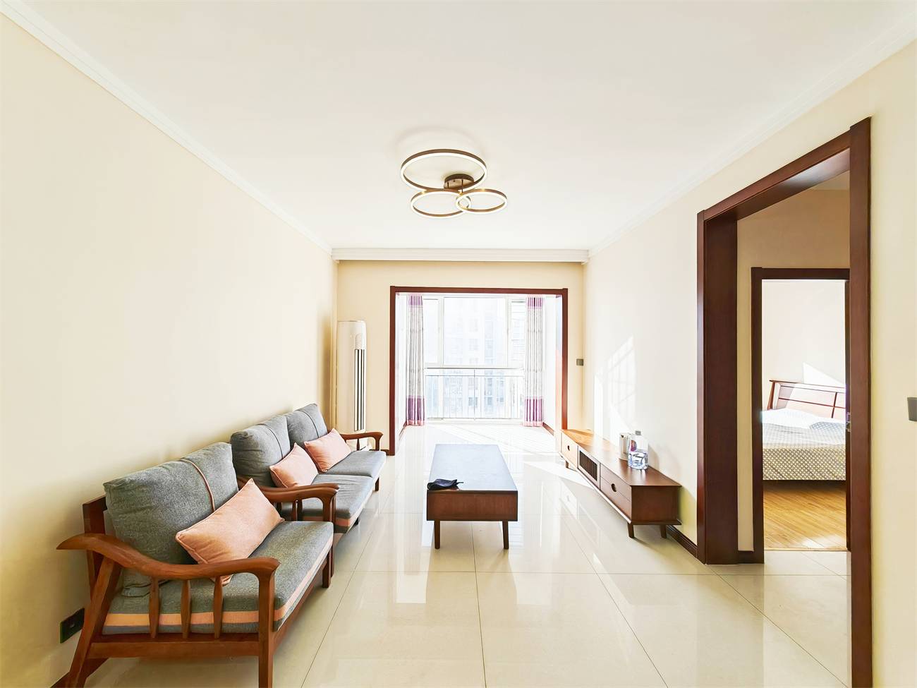 鲁能领秀城A区(十区)