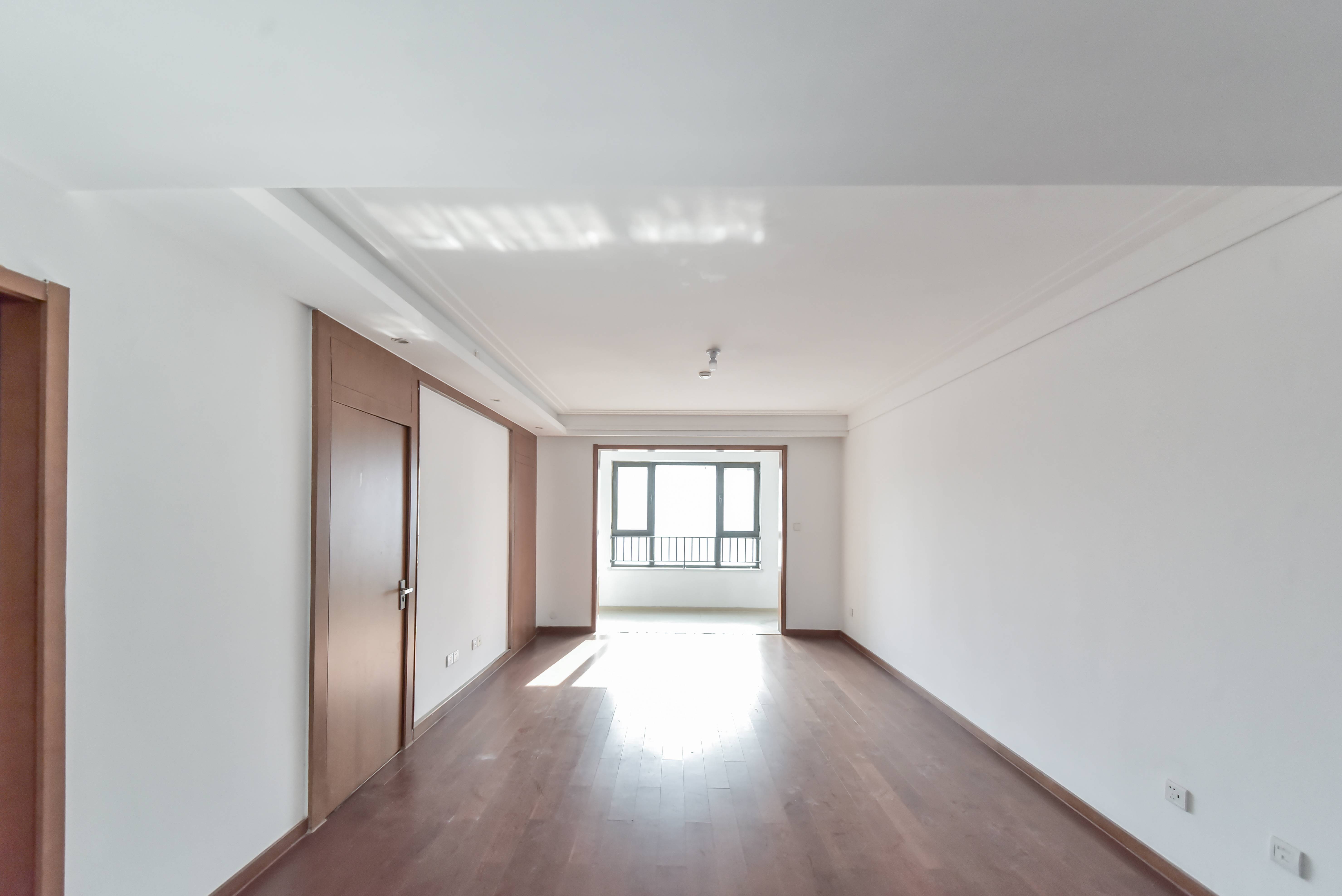  中新锦绣天地 南北