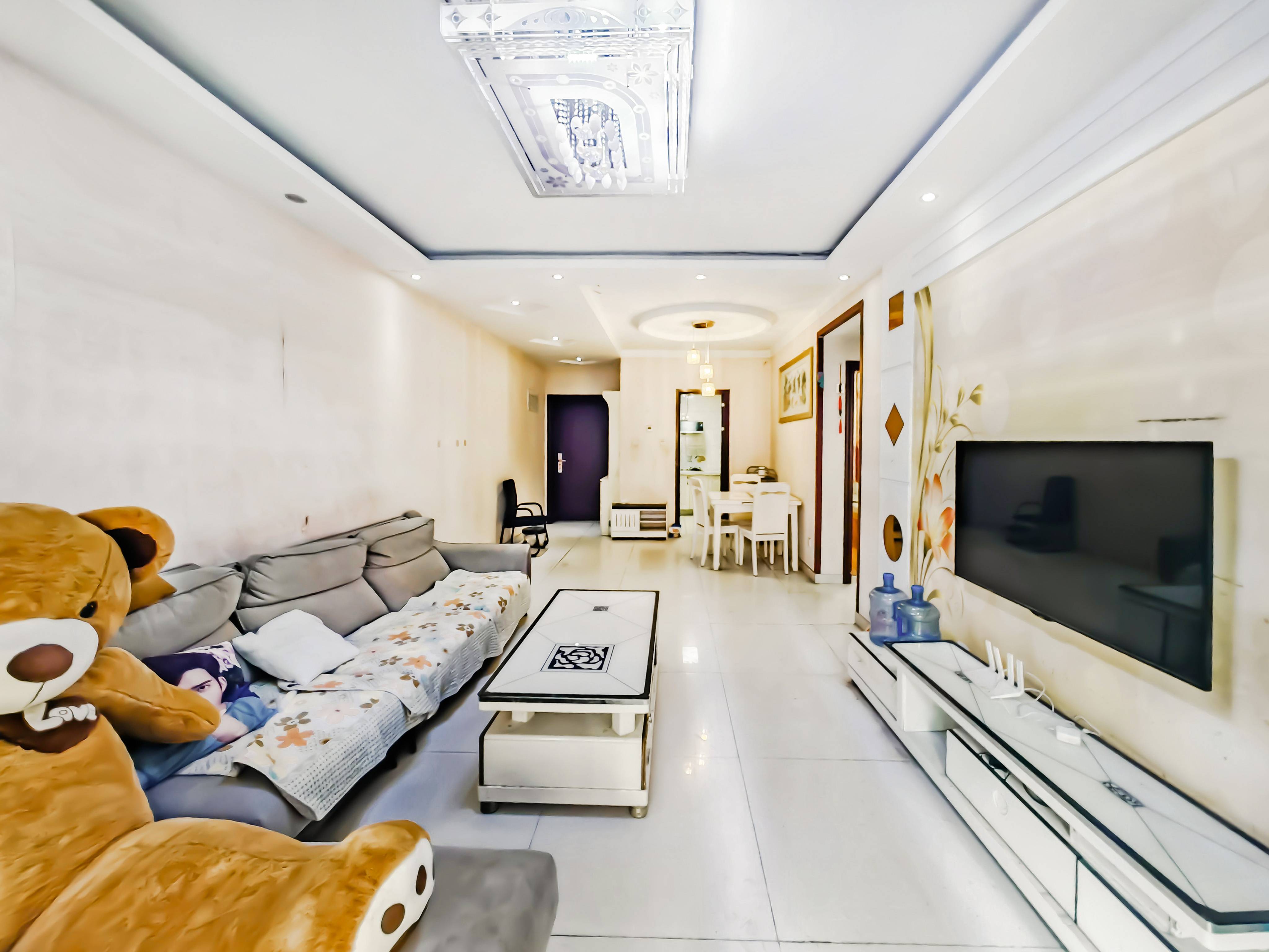  天鸿万象新天理想郡 南