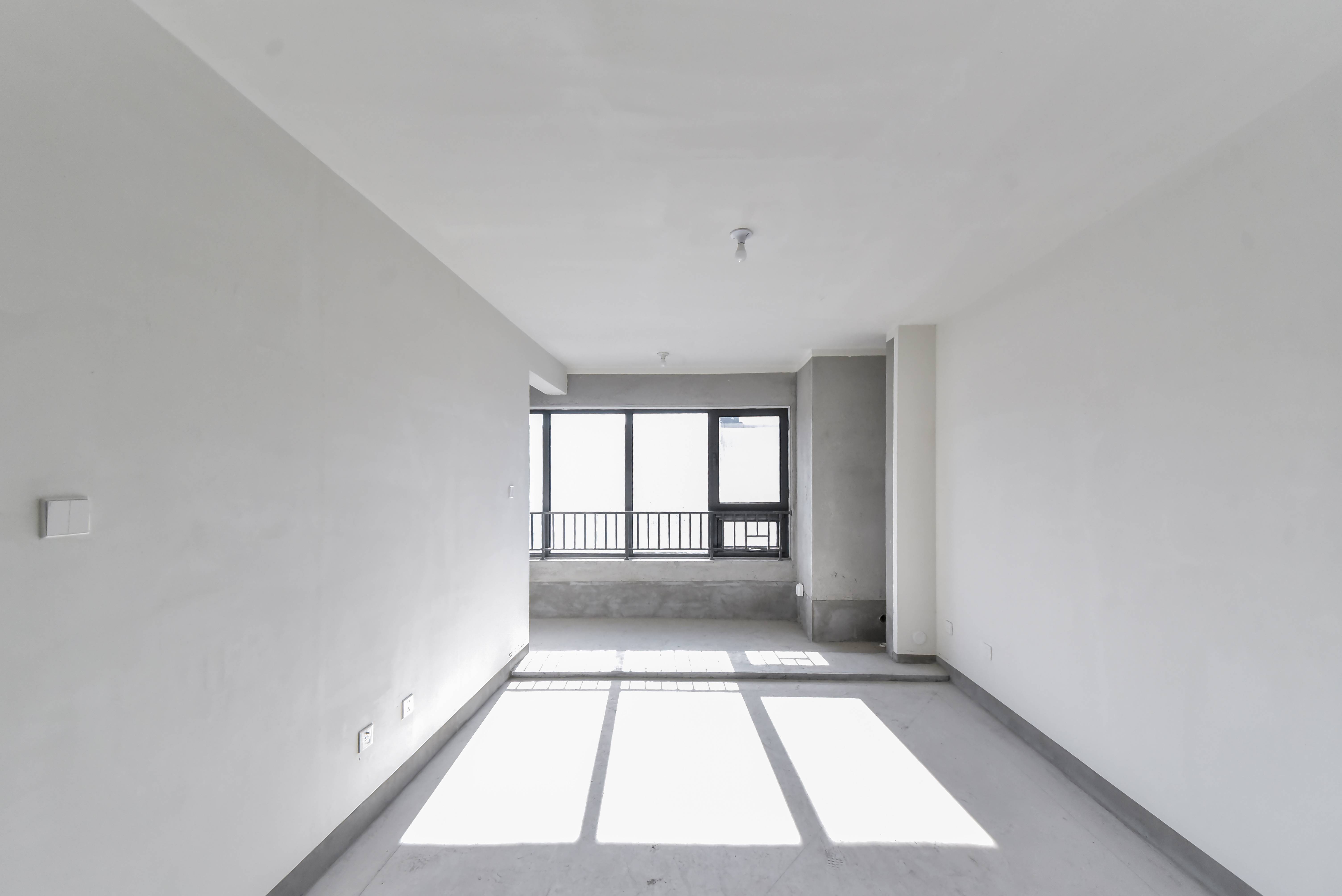  绿城春来晓园 南北