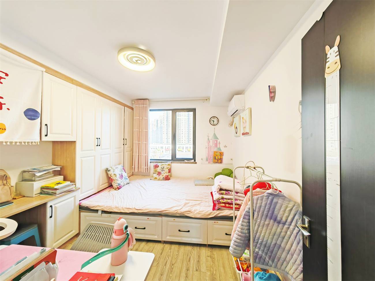 鲁能领秀城公园世家