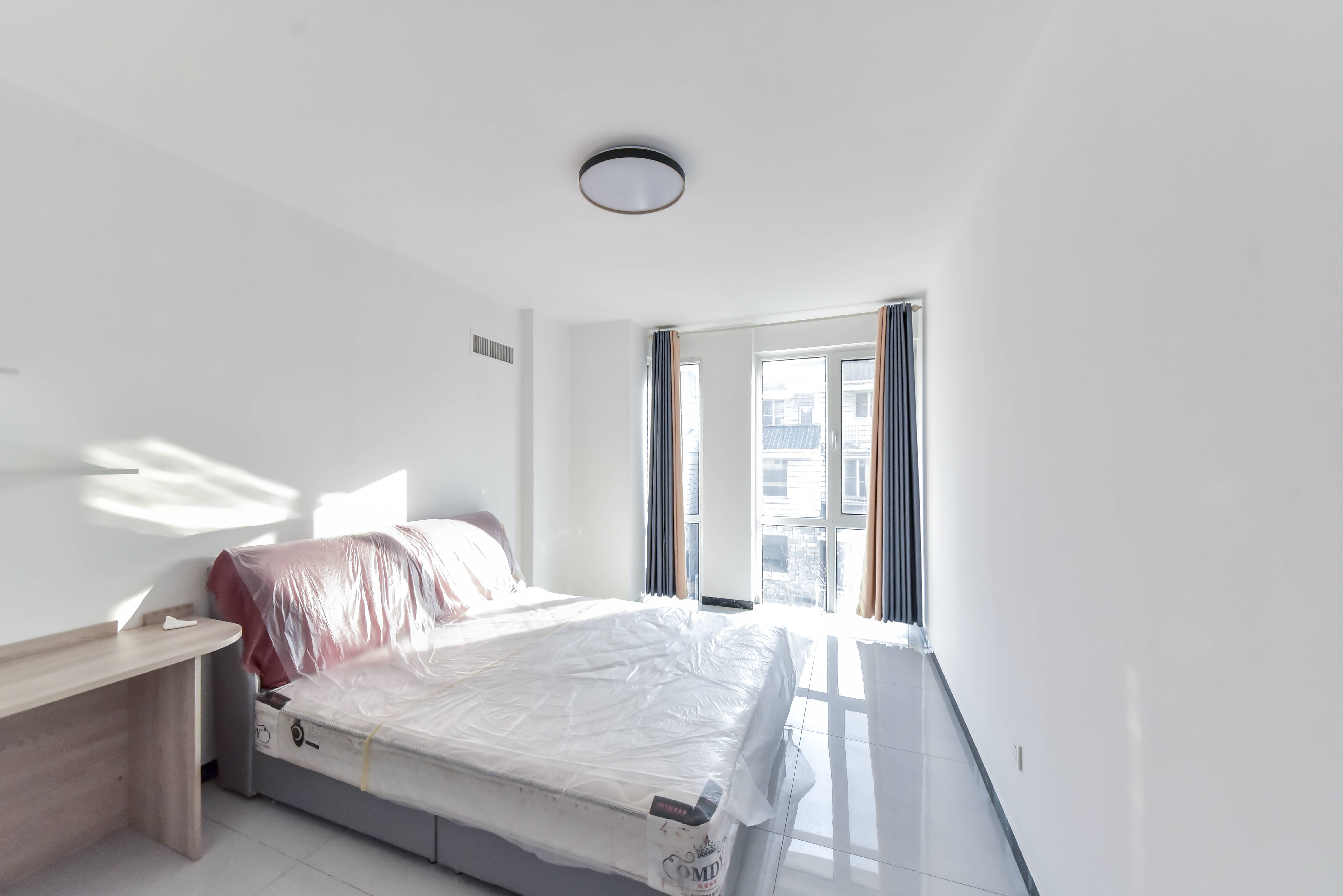 鲁信蟠龙山花园