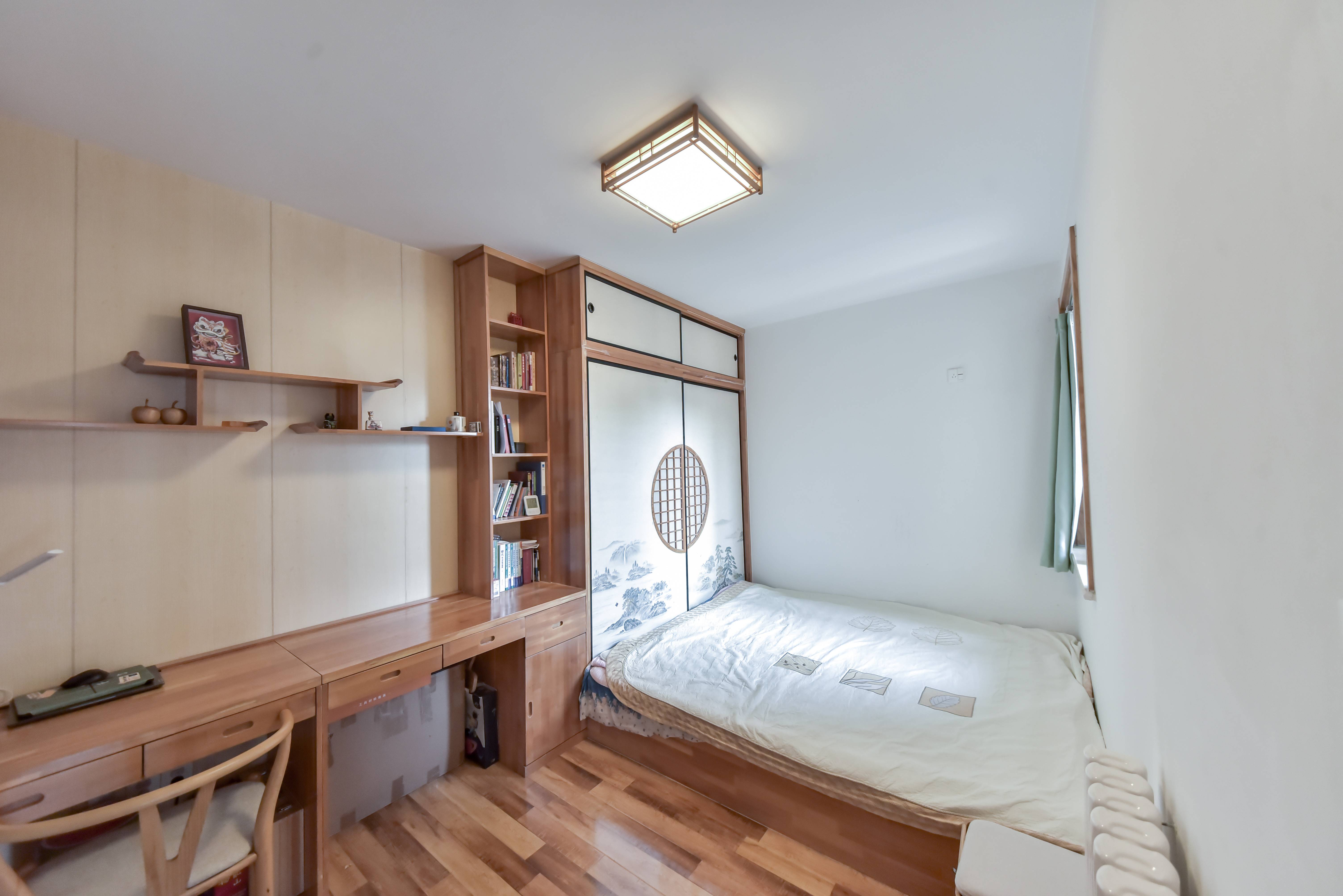 东城逸家逸俊园