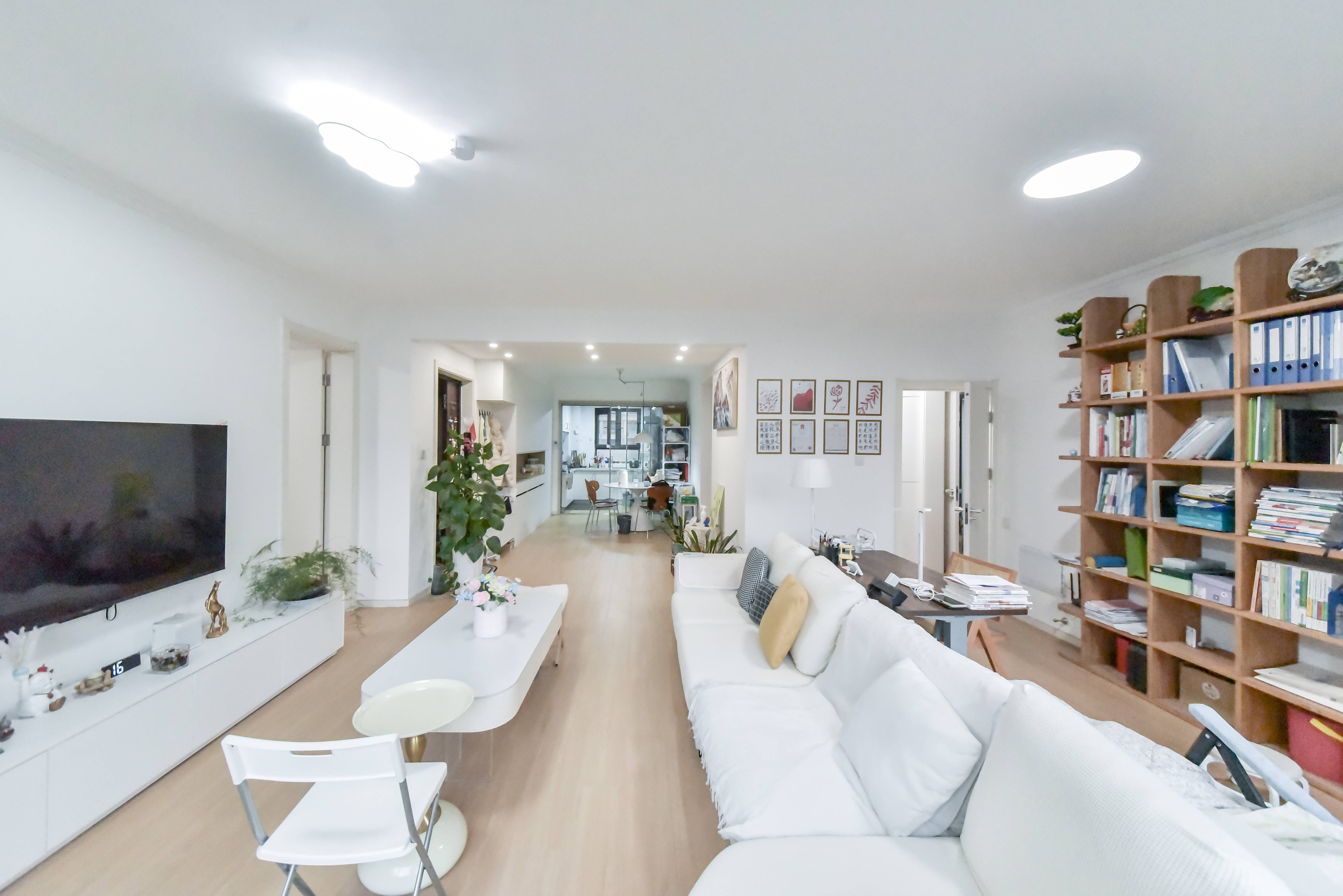  鲁商金茂悦府 南