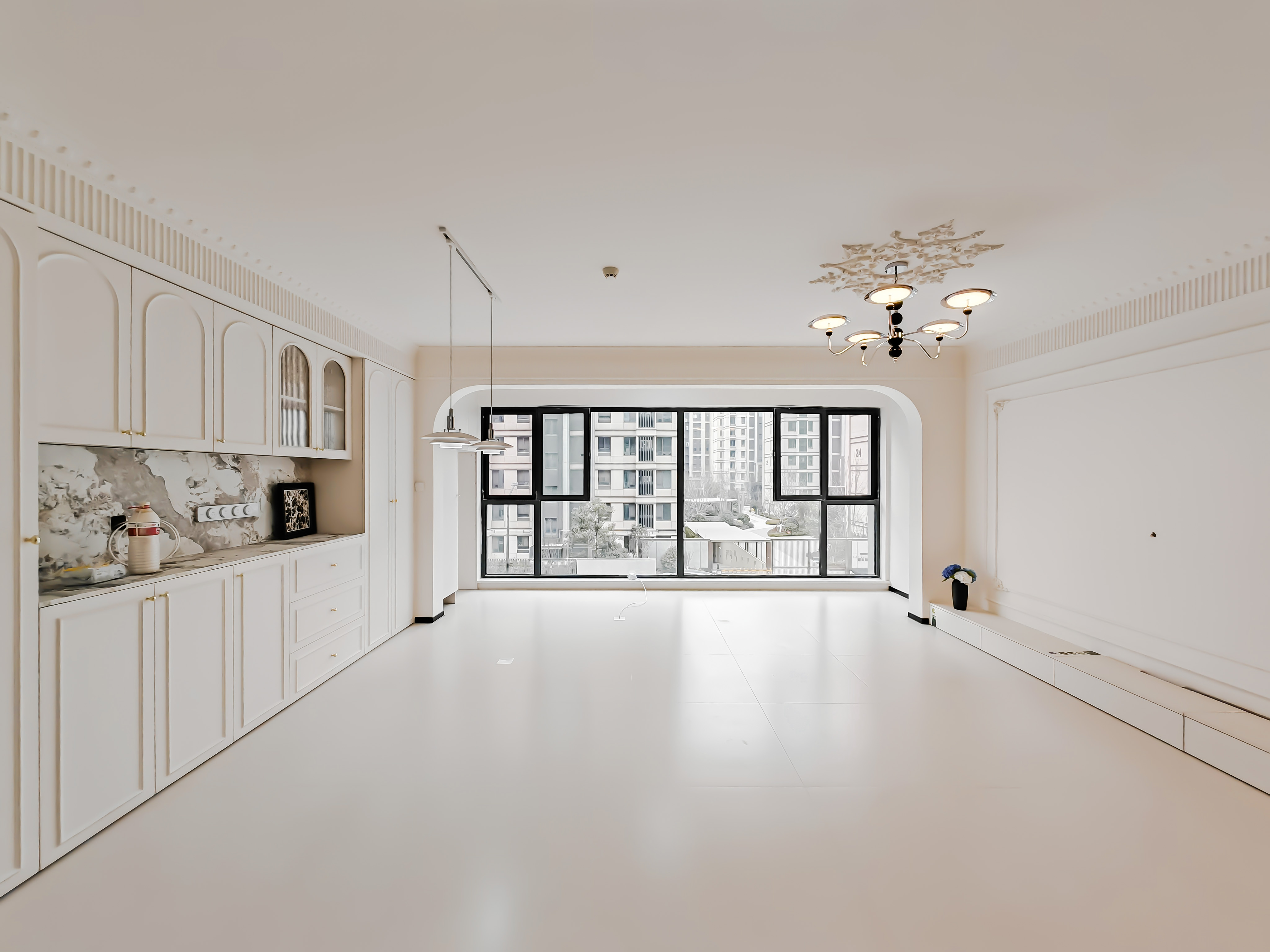  中建蔚蓝之城山茶园3居室低楼层,近地铁随时看房