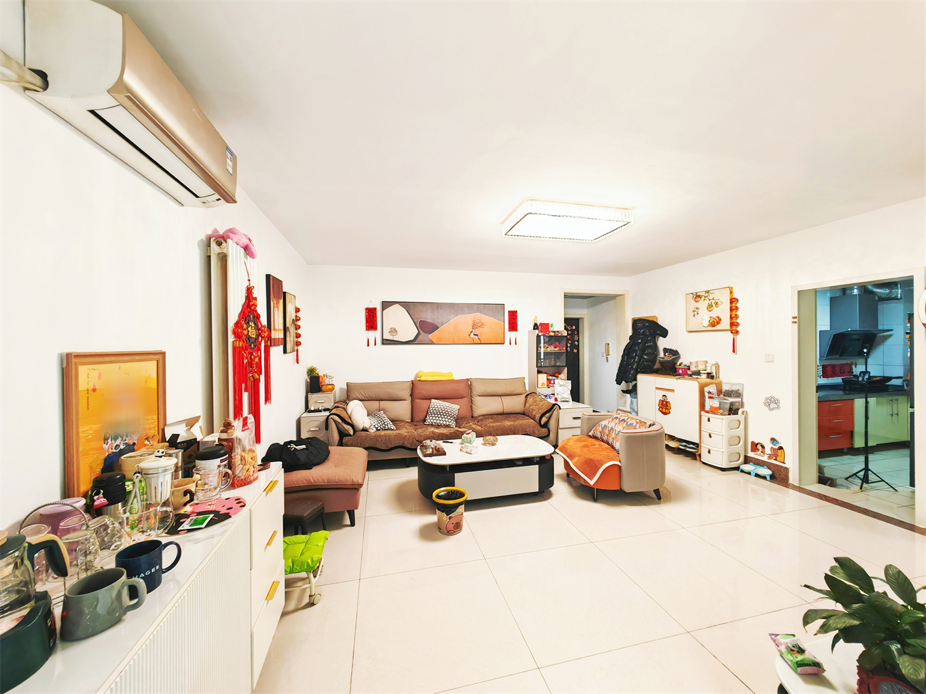  伟东新都四区2居室中楼层,近地铁随时看房