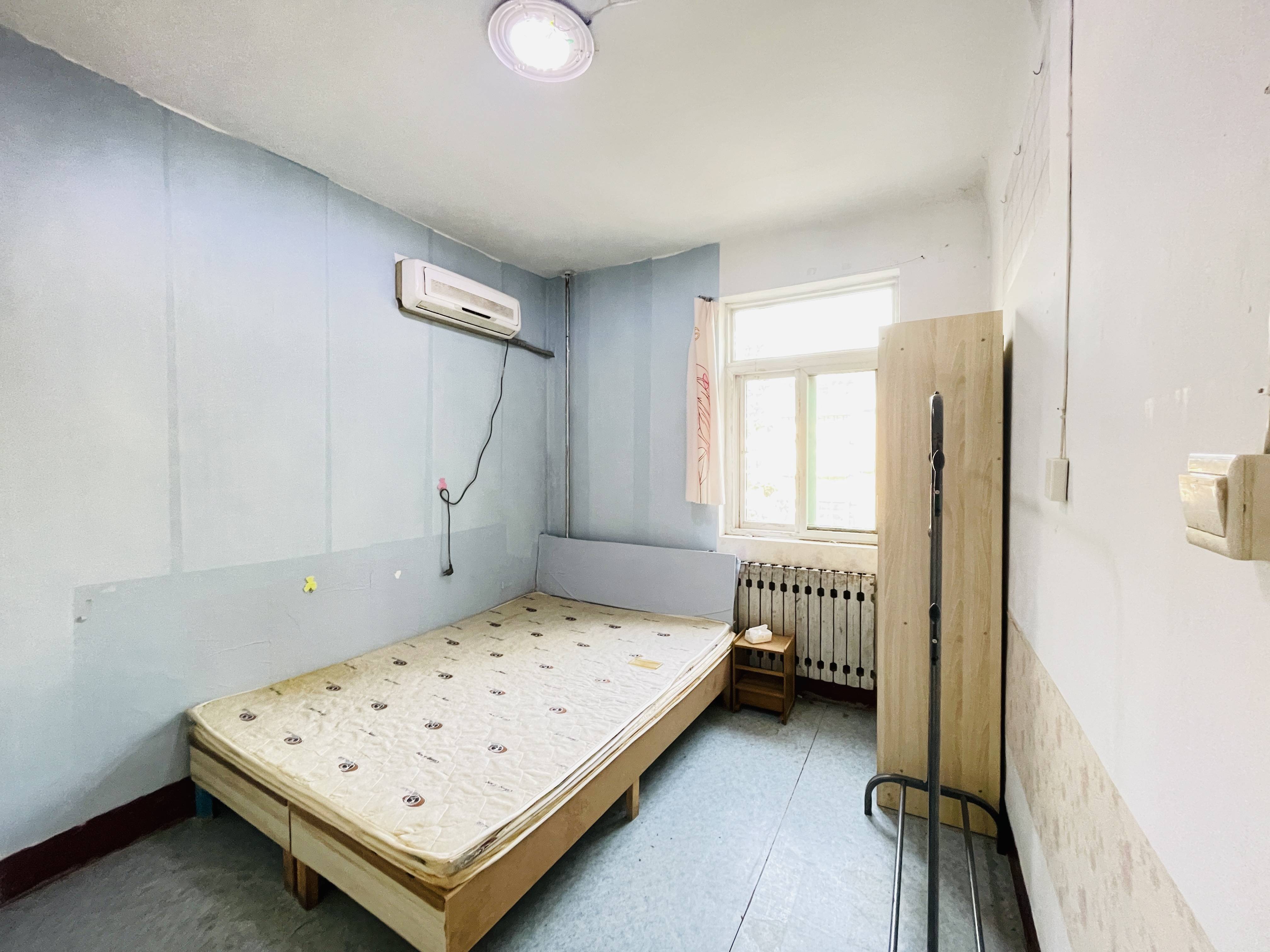 山大南路山大宿舍