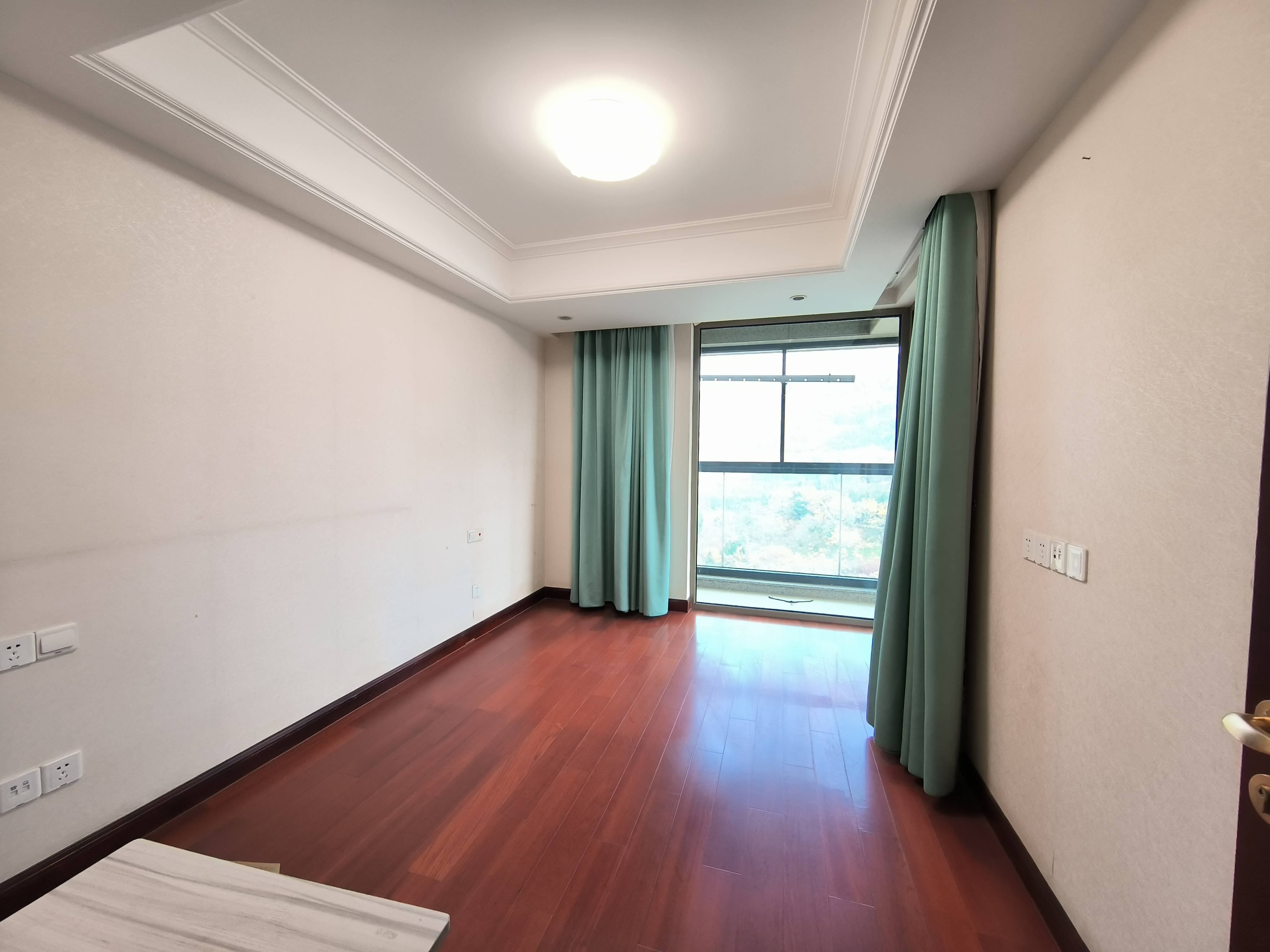 海尔绿城全运村锦兰园