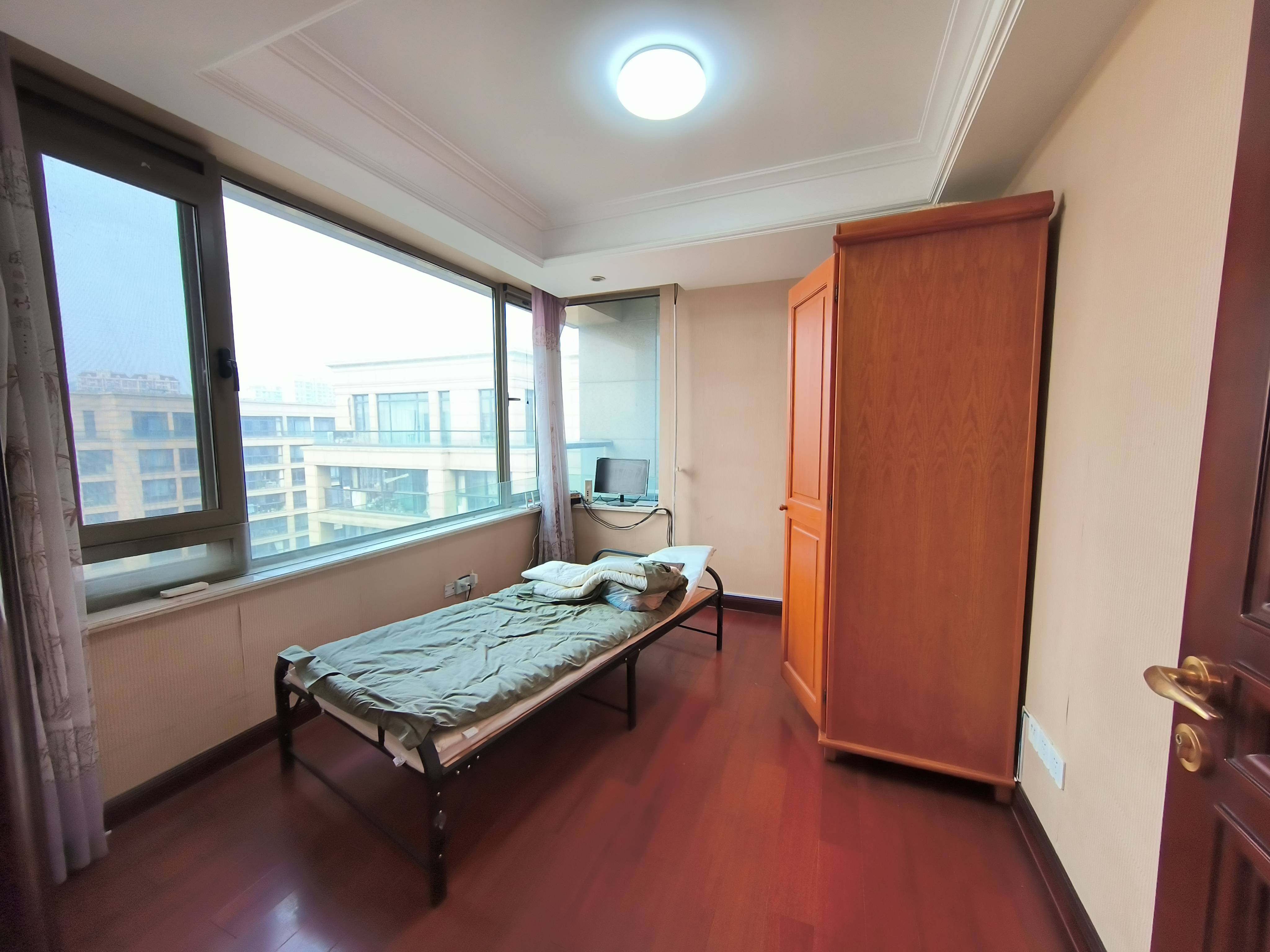 海尔绿城全运村锦兰园