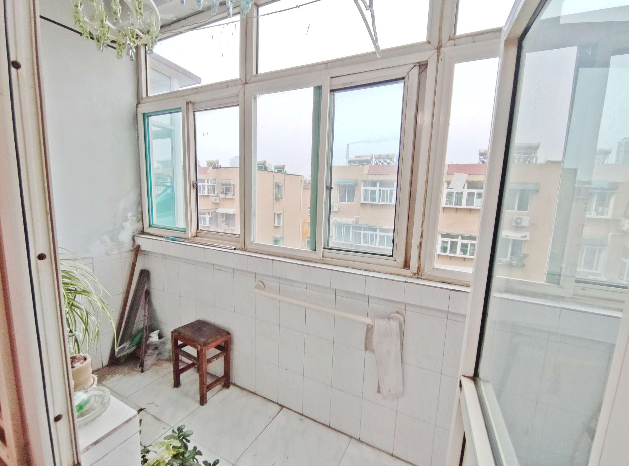 建设路重汽宿舍