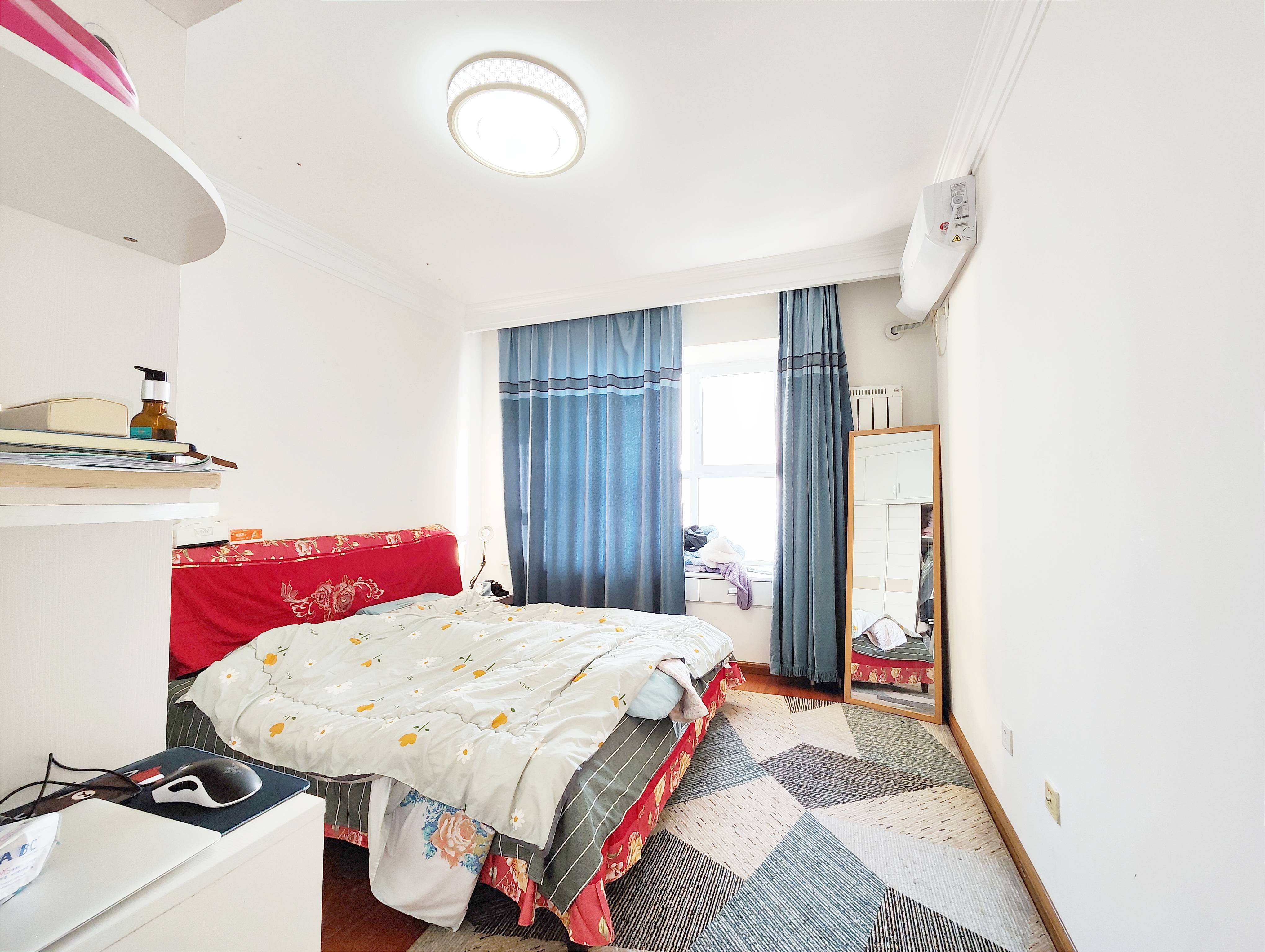 绿地新里香榭丽公馆