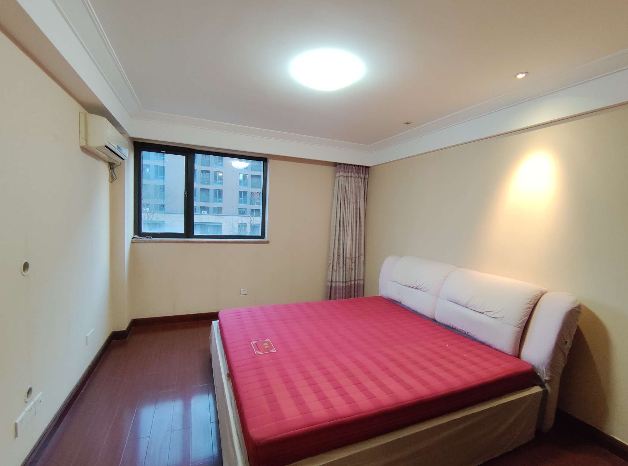 海尔绿城全运村百合园