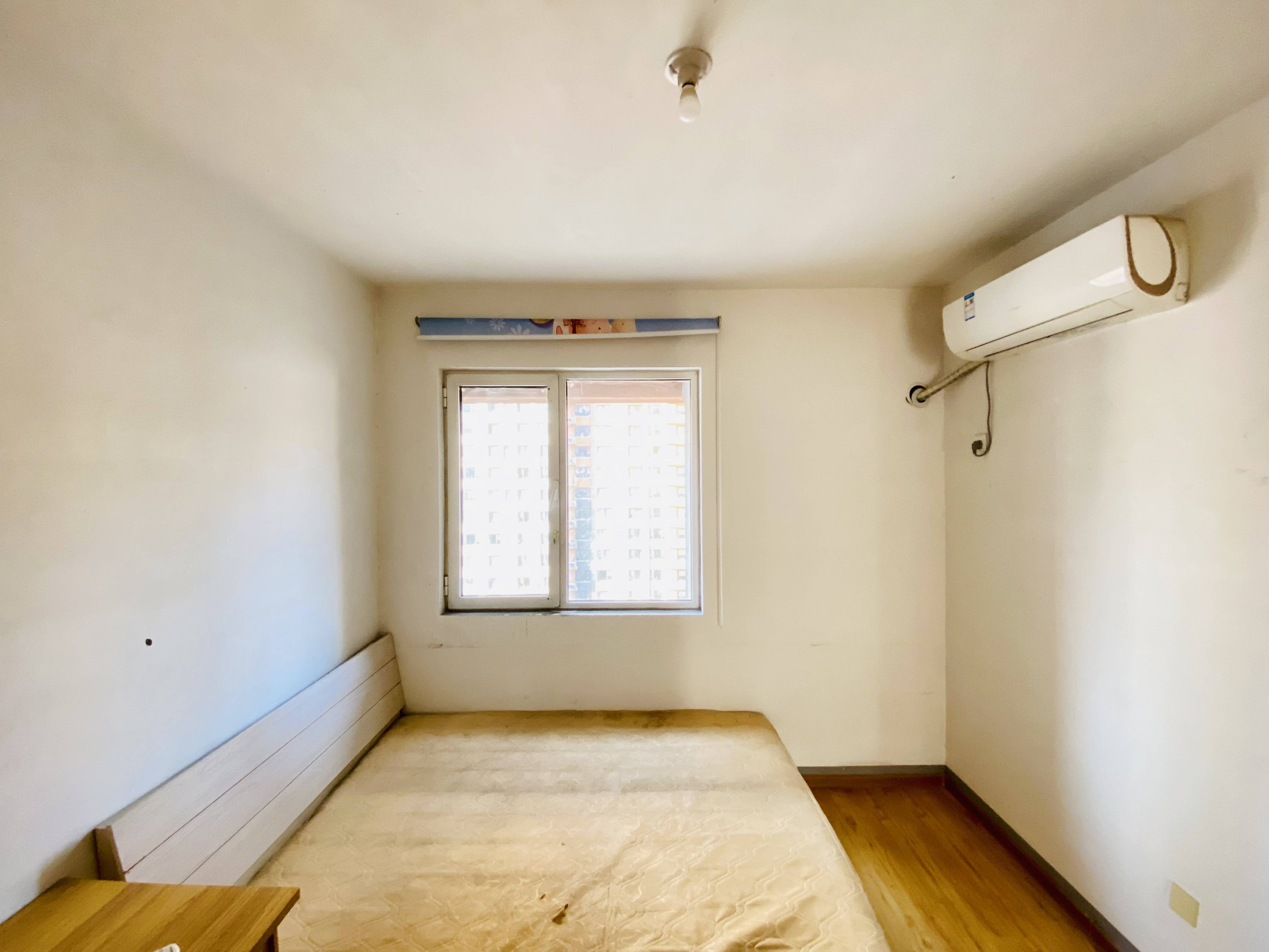 天鸿万象新天理想郡