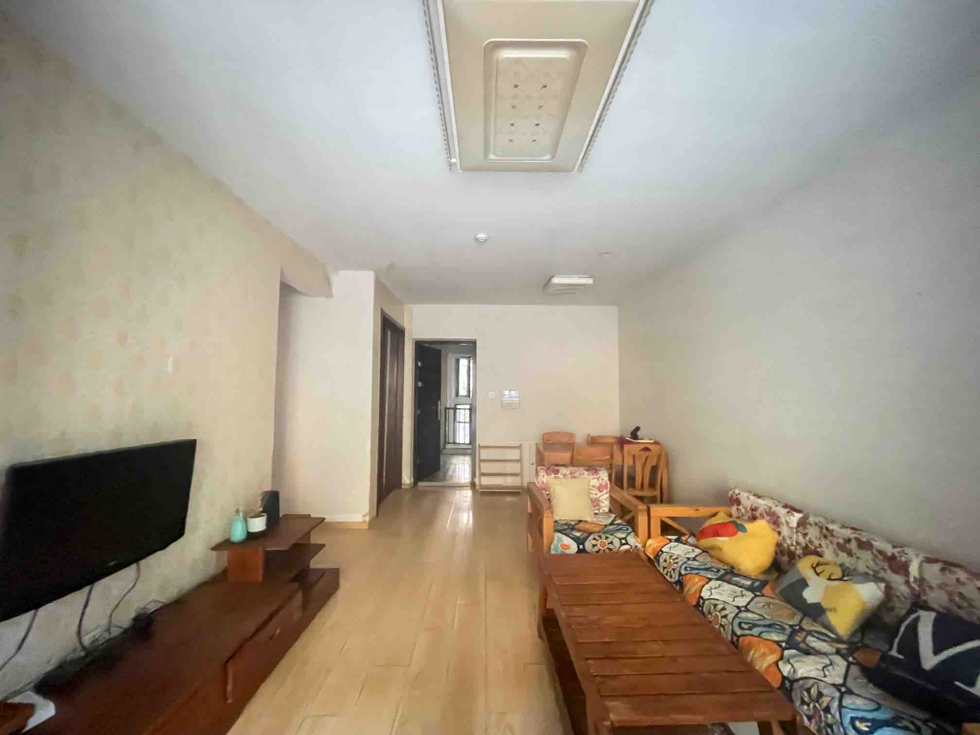  海信贤文世家 南