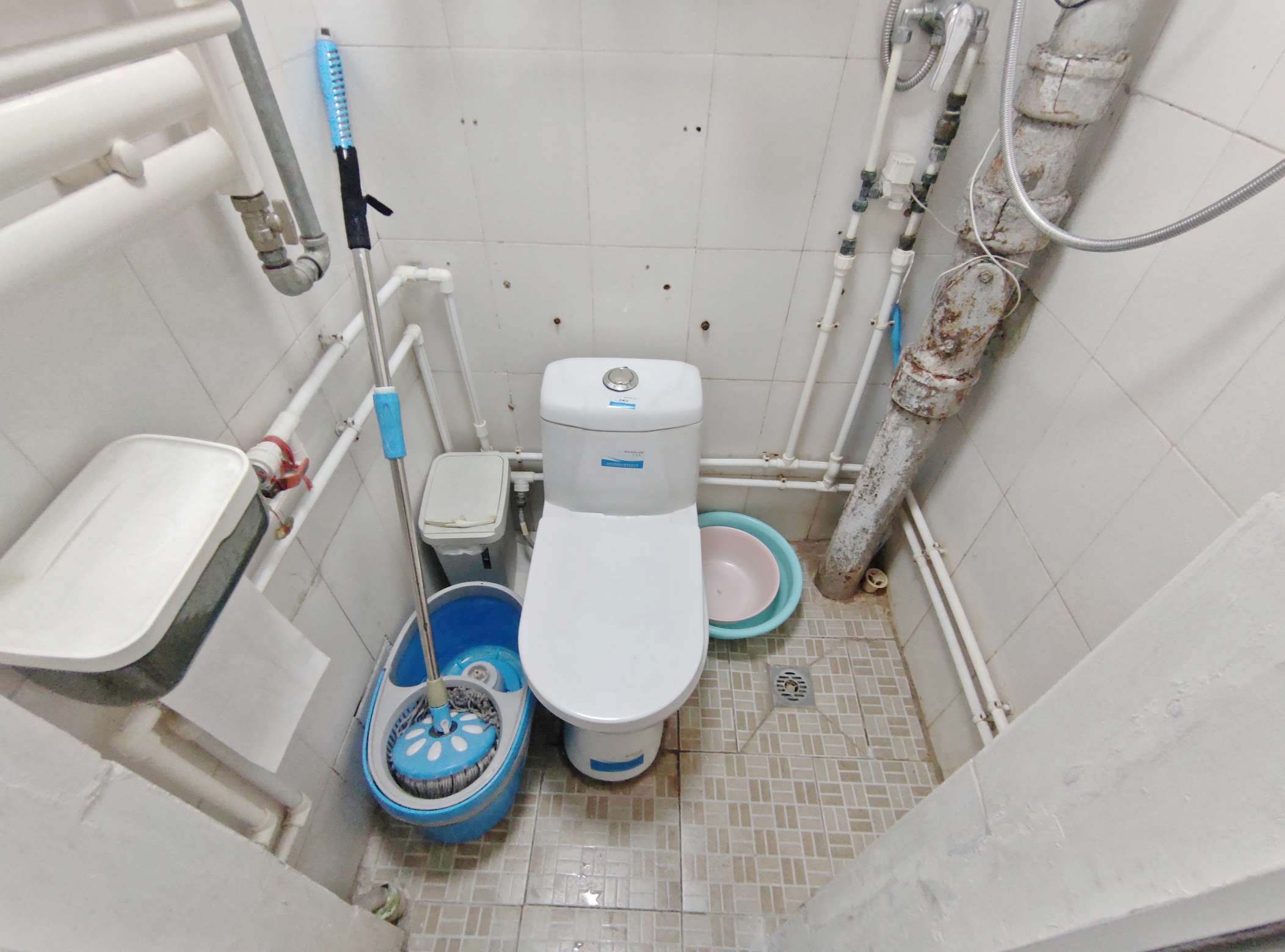 建设路重汽宿舍