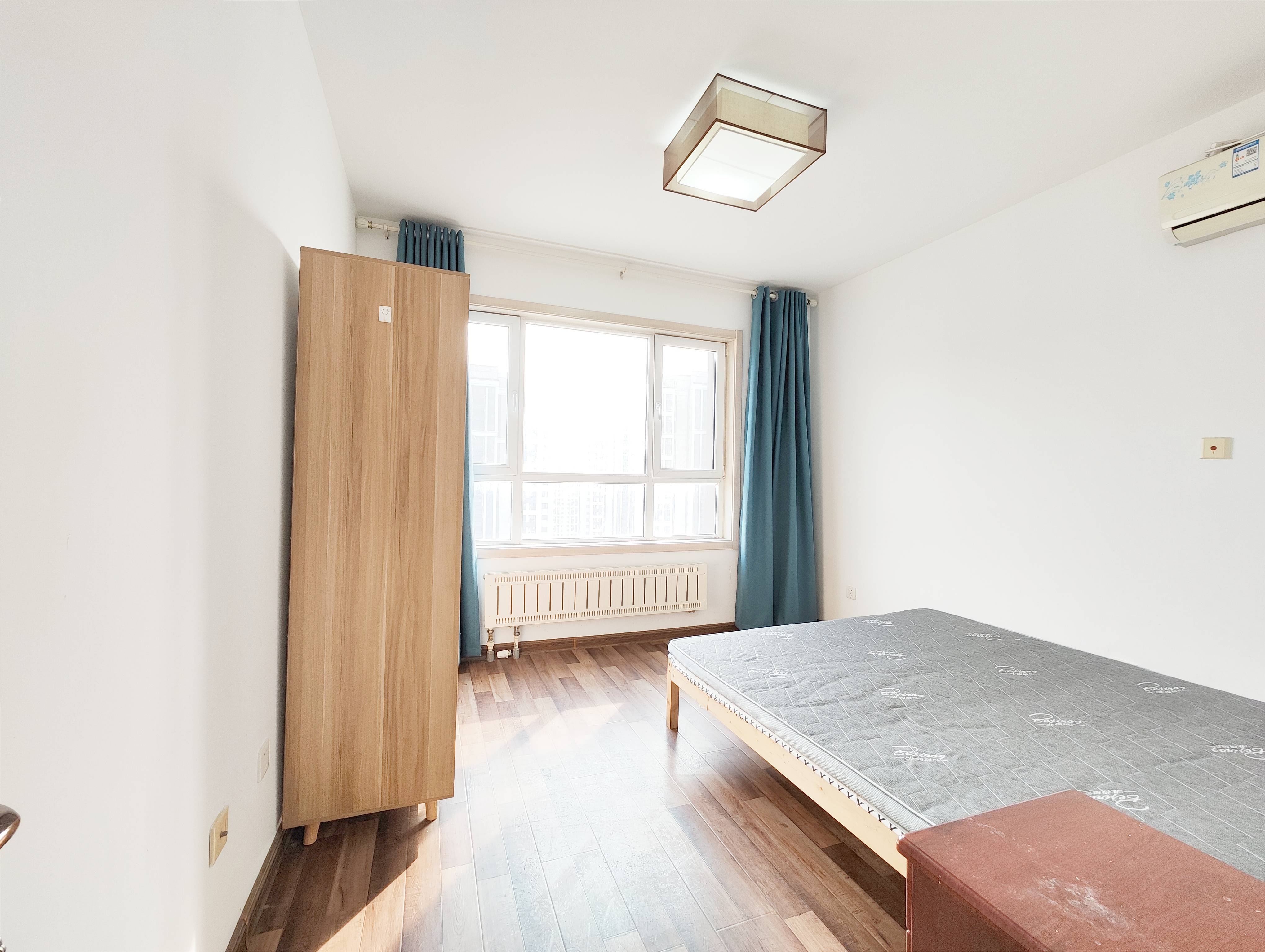 绿地新里香榭丽公馆