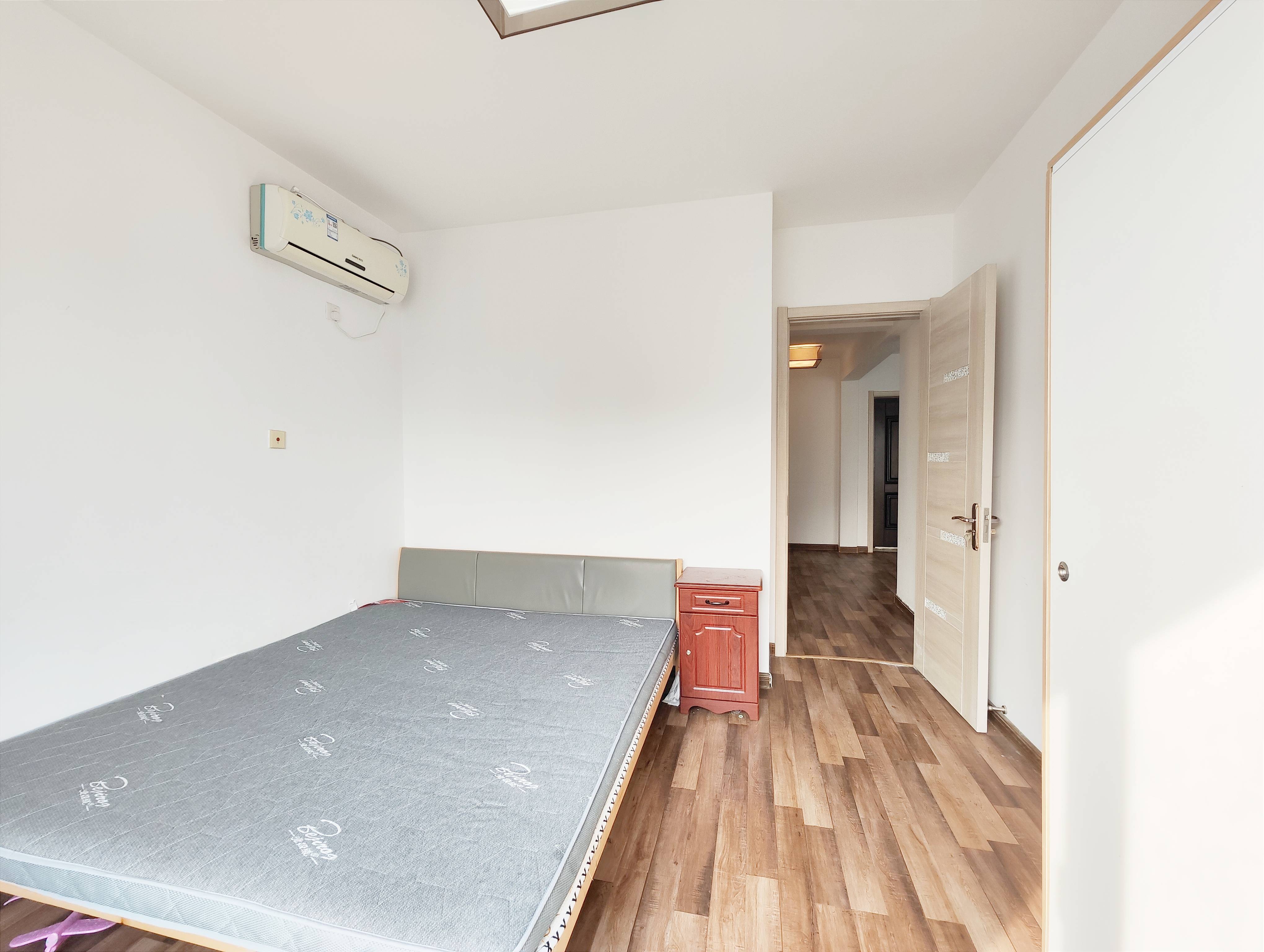 绿地新里香榭丽公馆