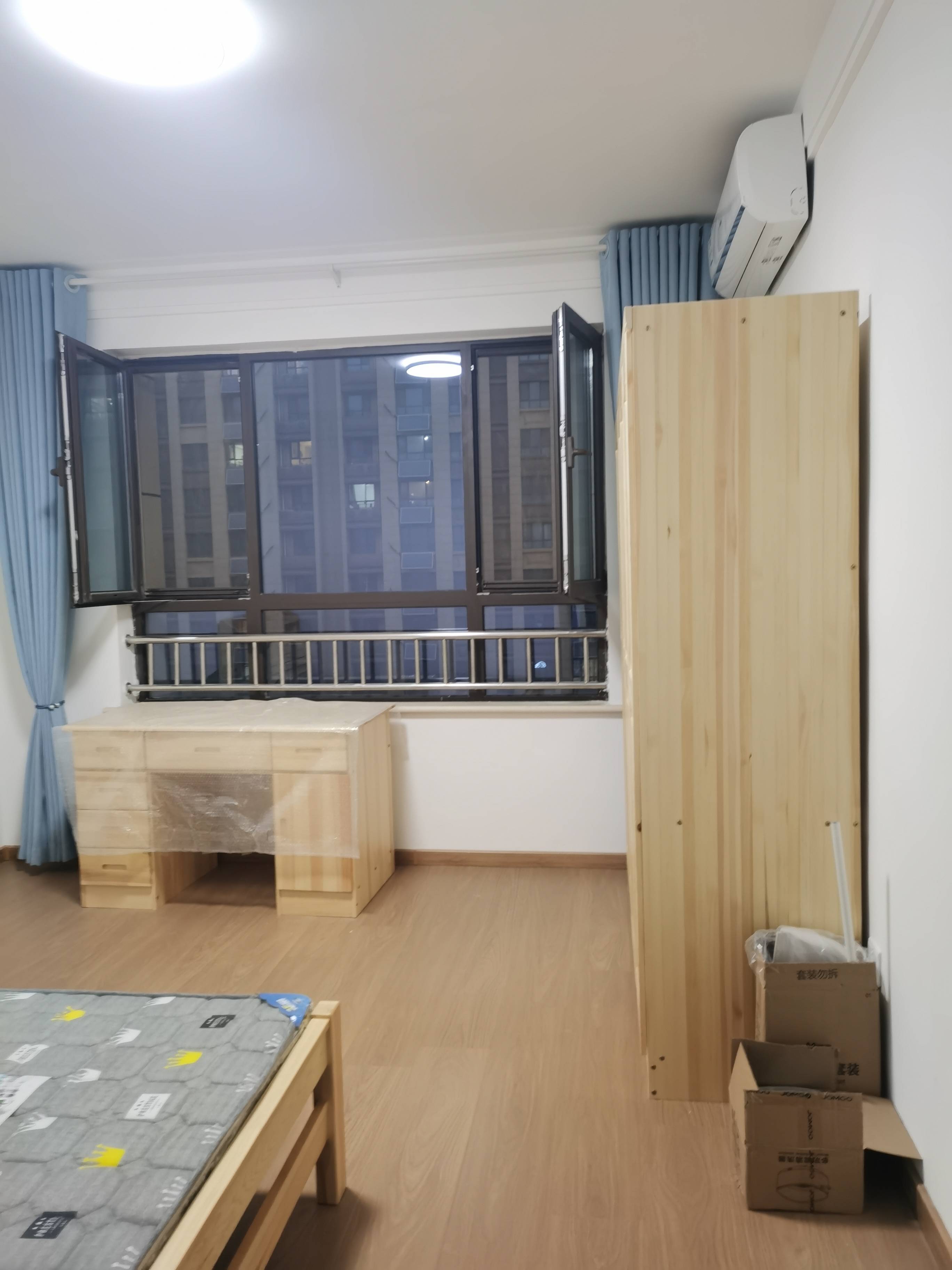 鲁邦奥林逸城西区