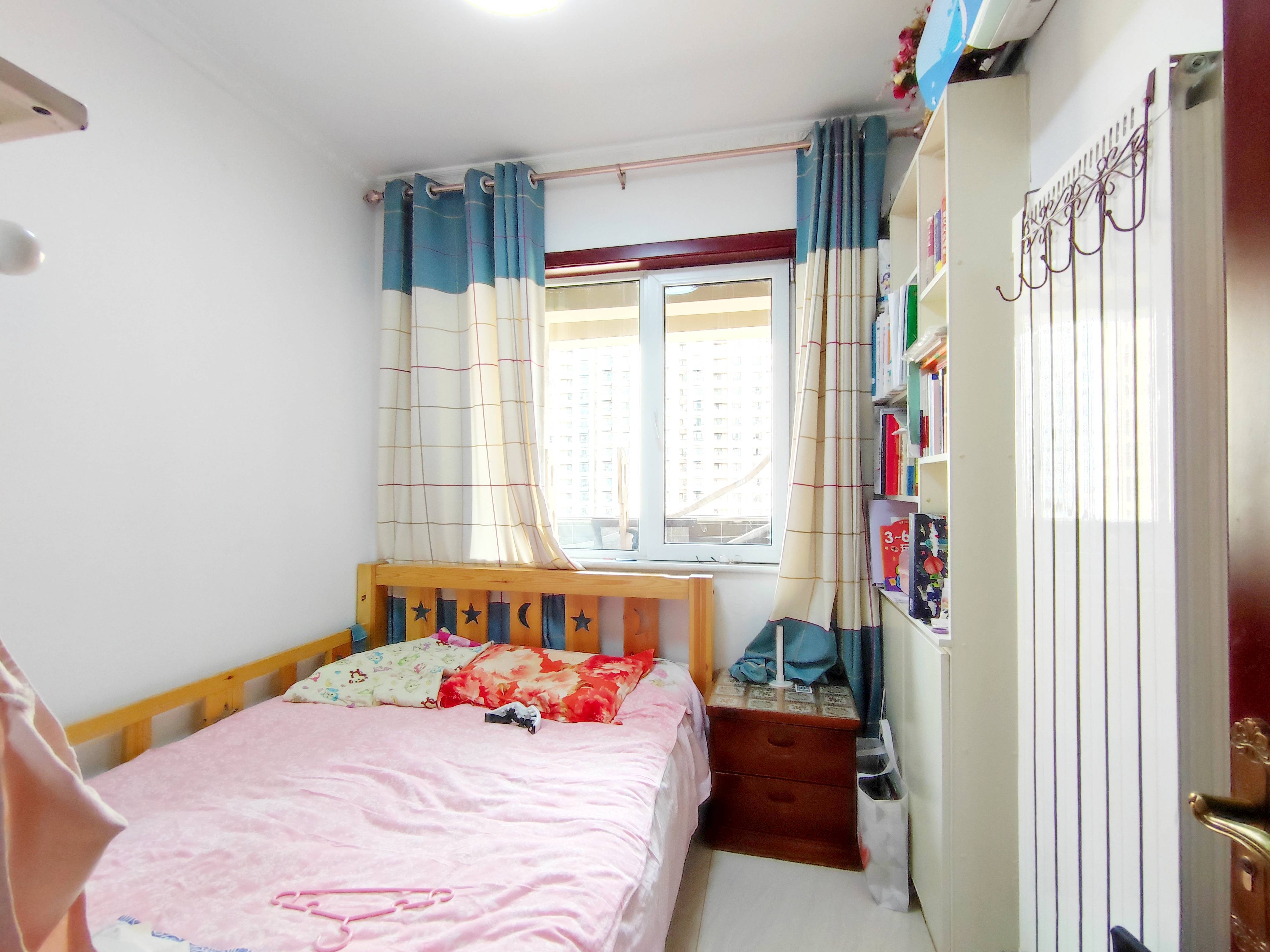 绿地新里香榭丽公馆