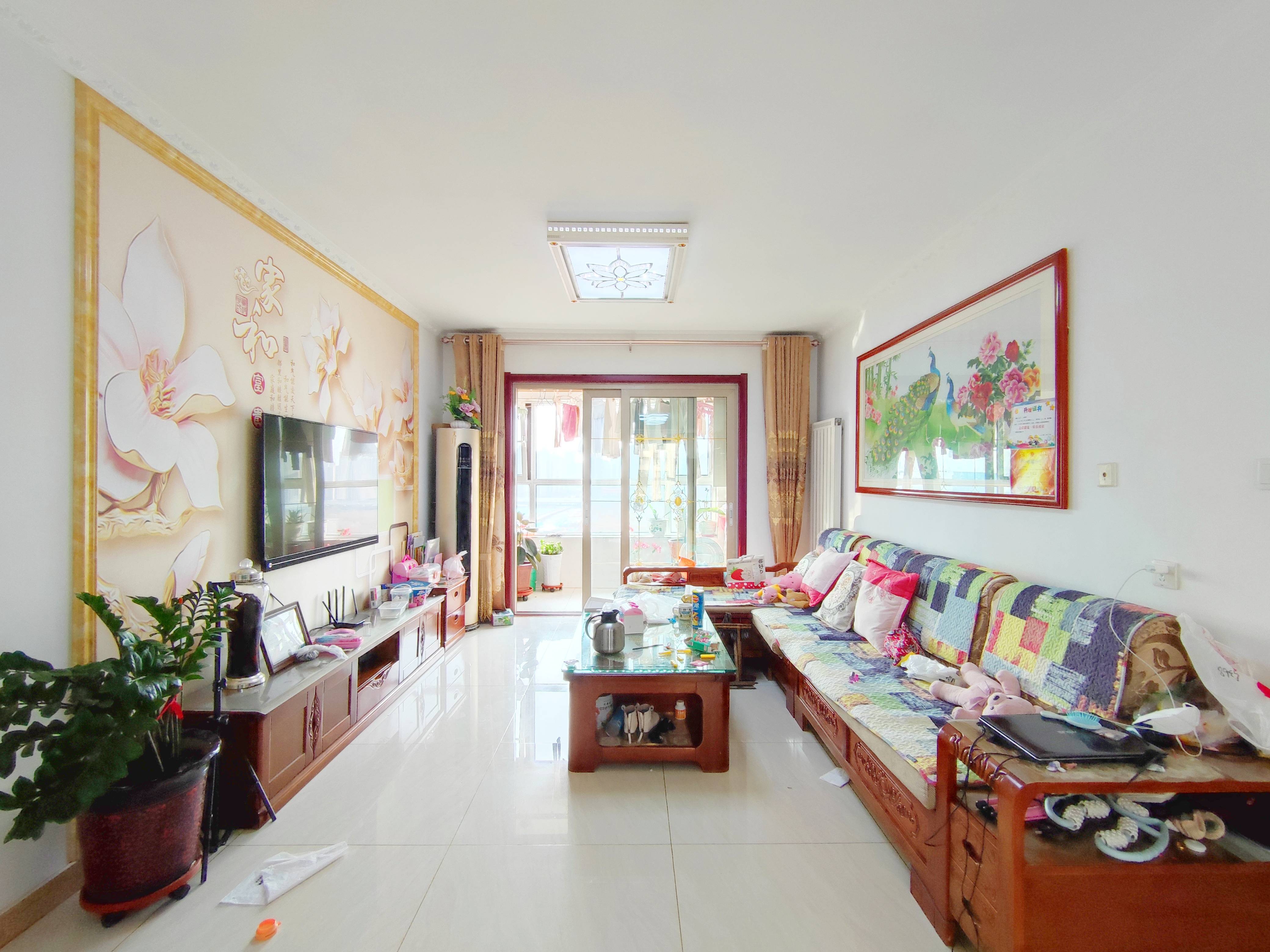  绿地新里香榭丽公馆 南北