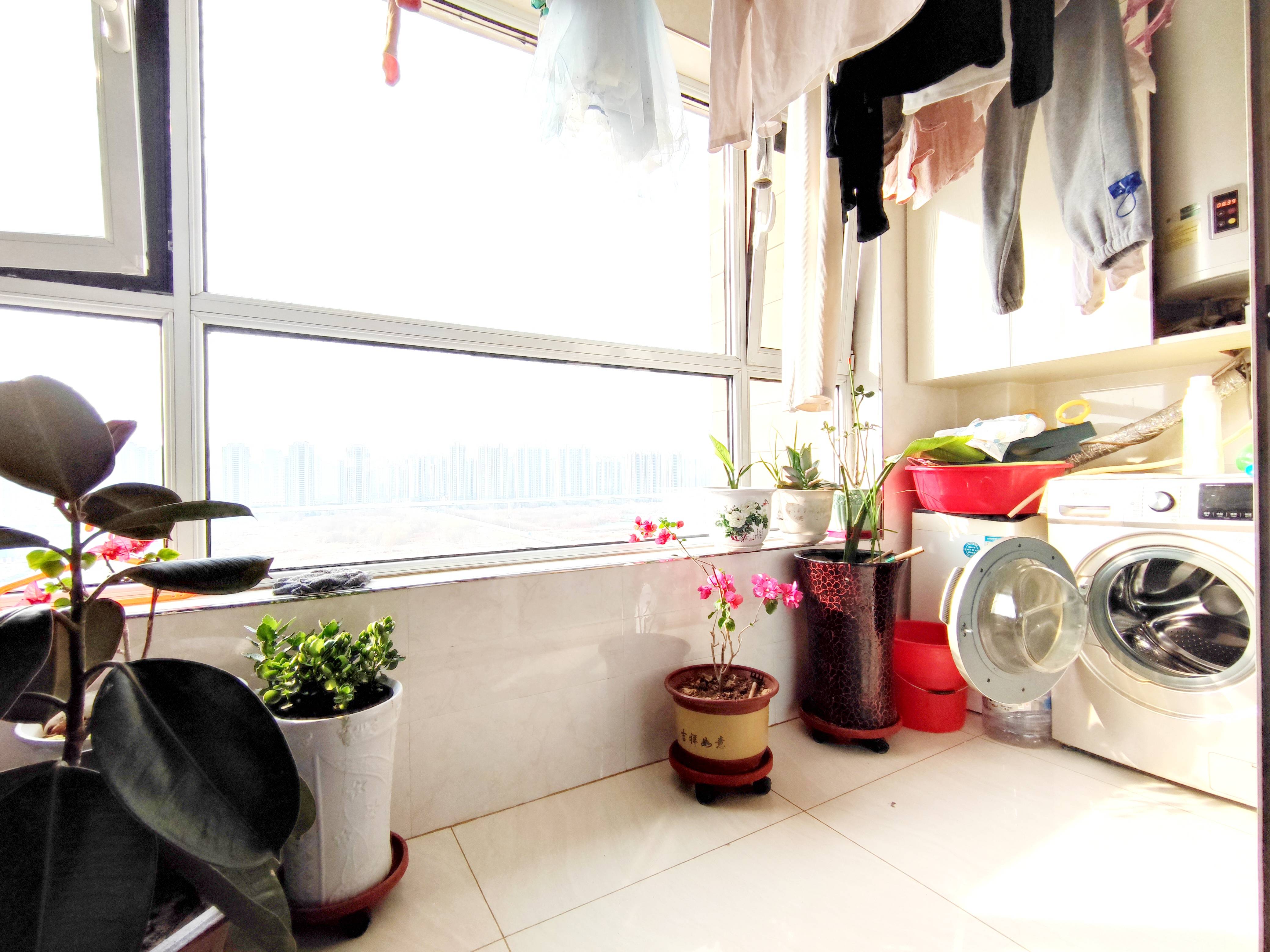 绿地新里香榭丽公馆