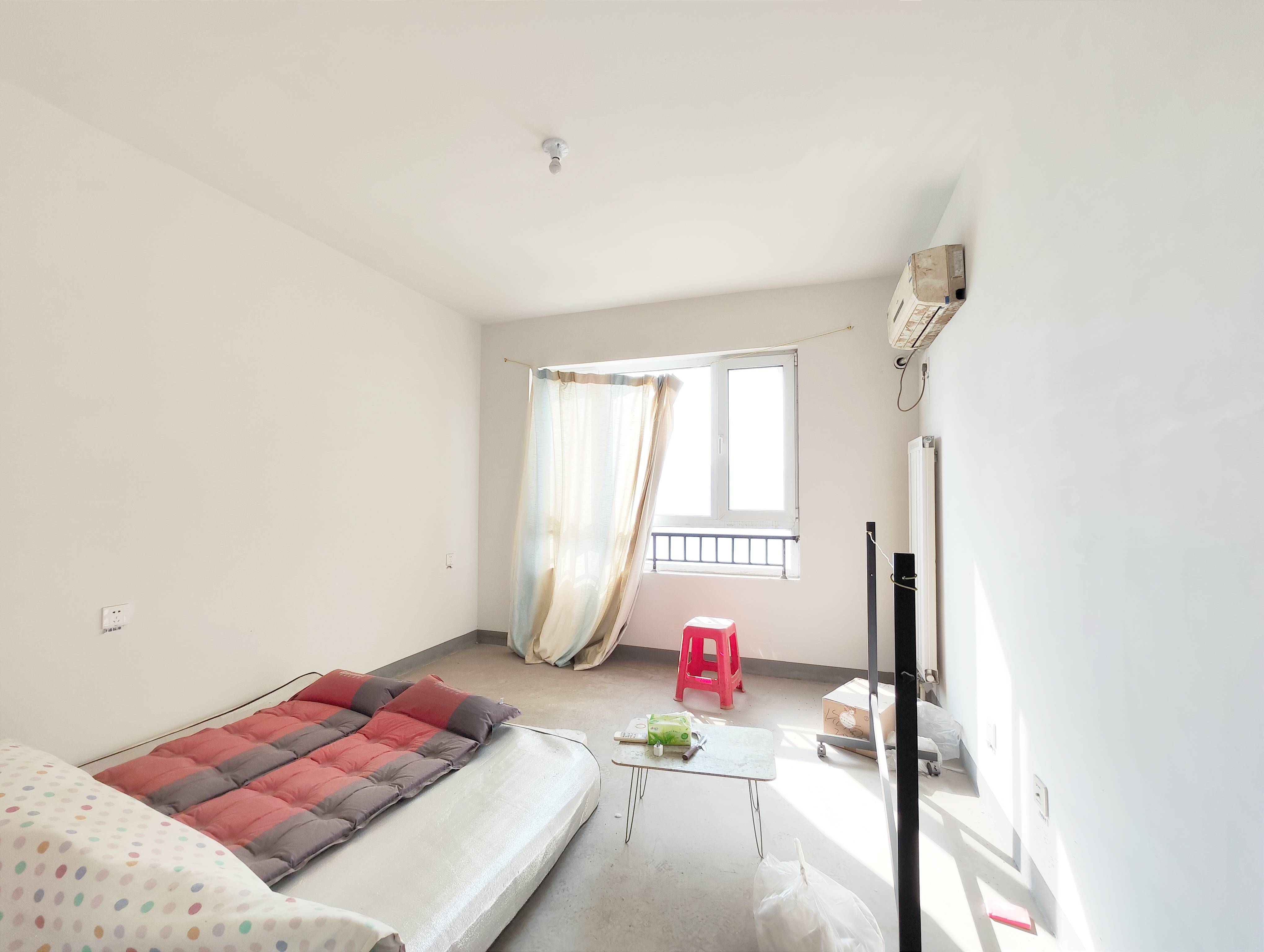 绿地新里香榭丽公馆