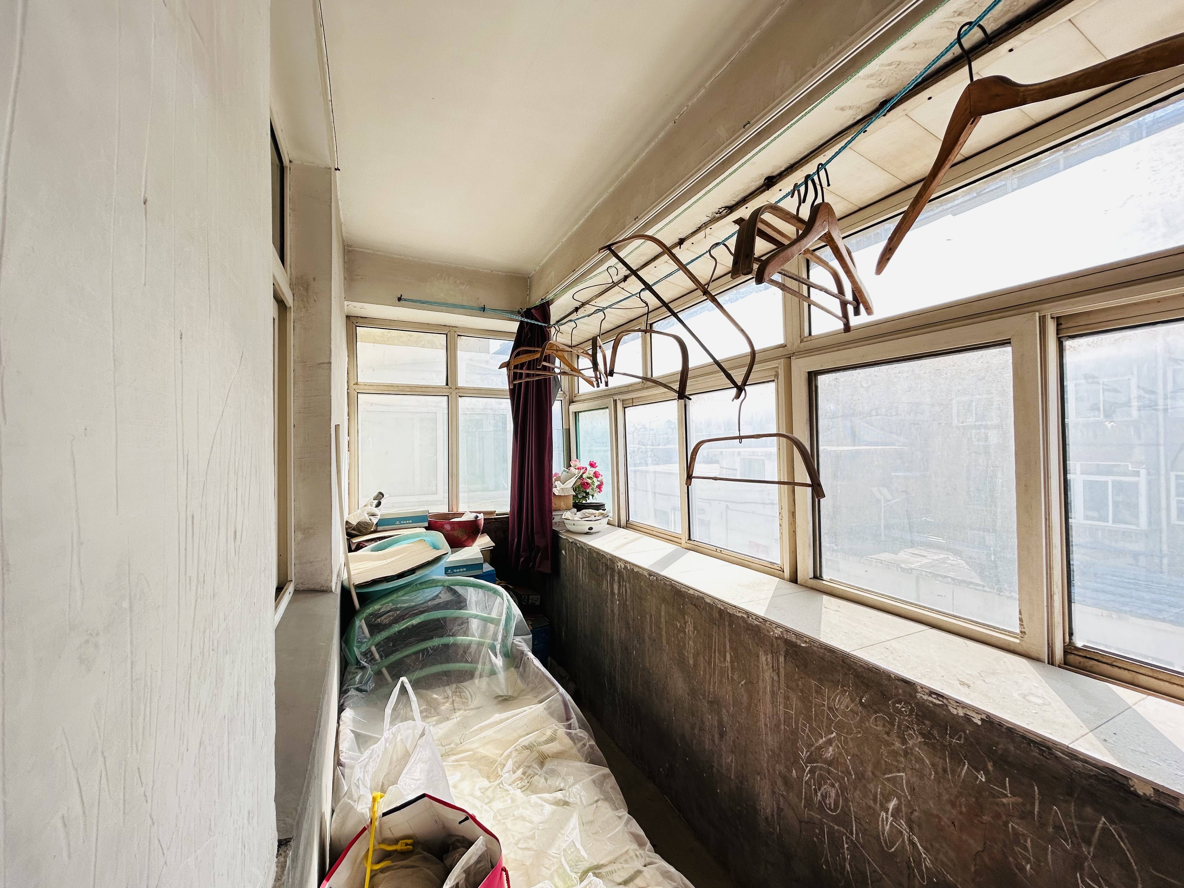 建筑新村南路27号