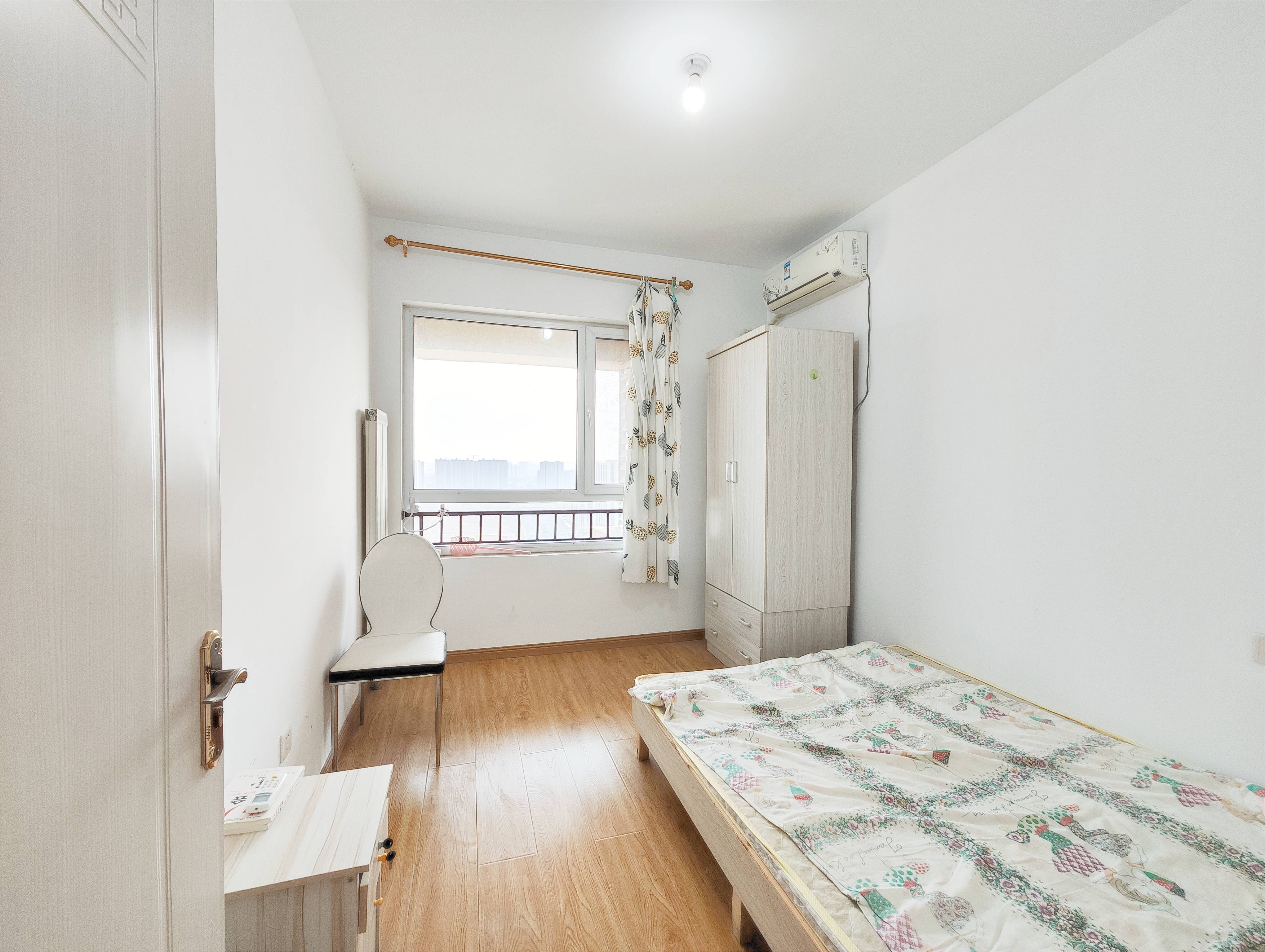 绿地新里香榭丽公馆