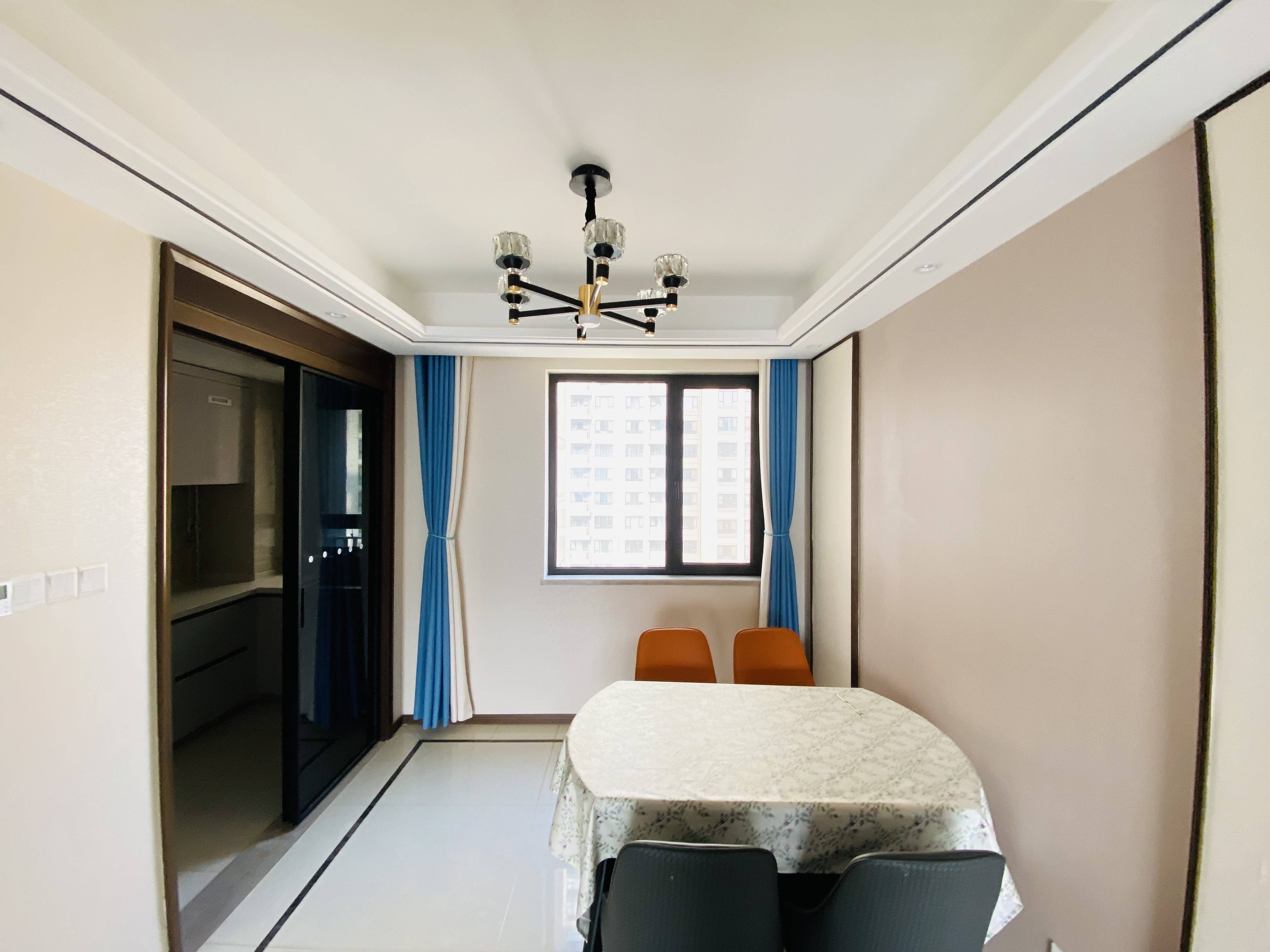 融创文旅城鹊华居