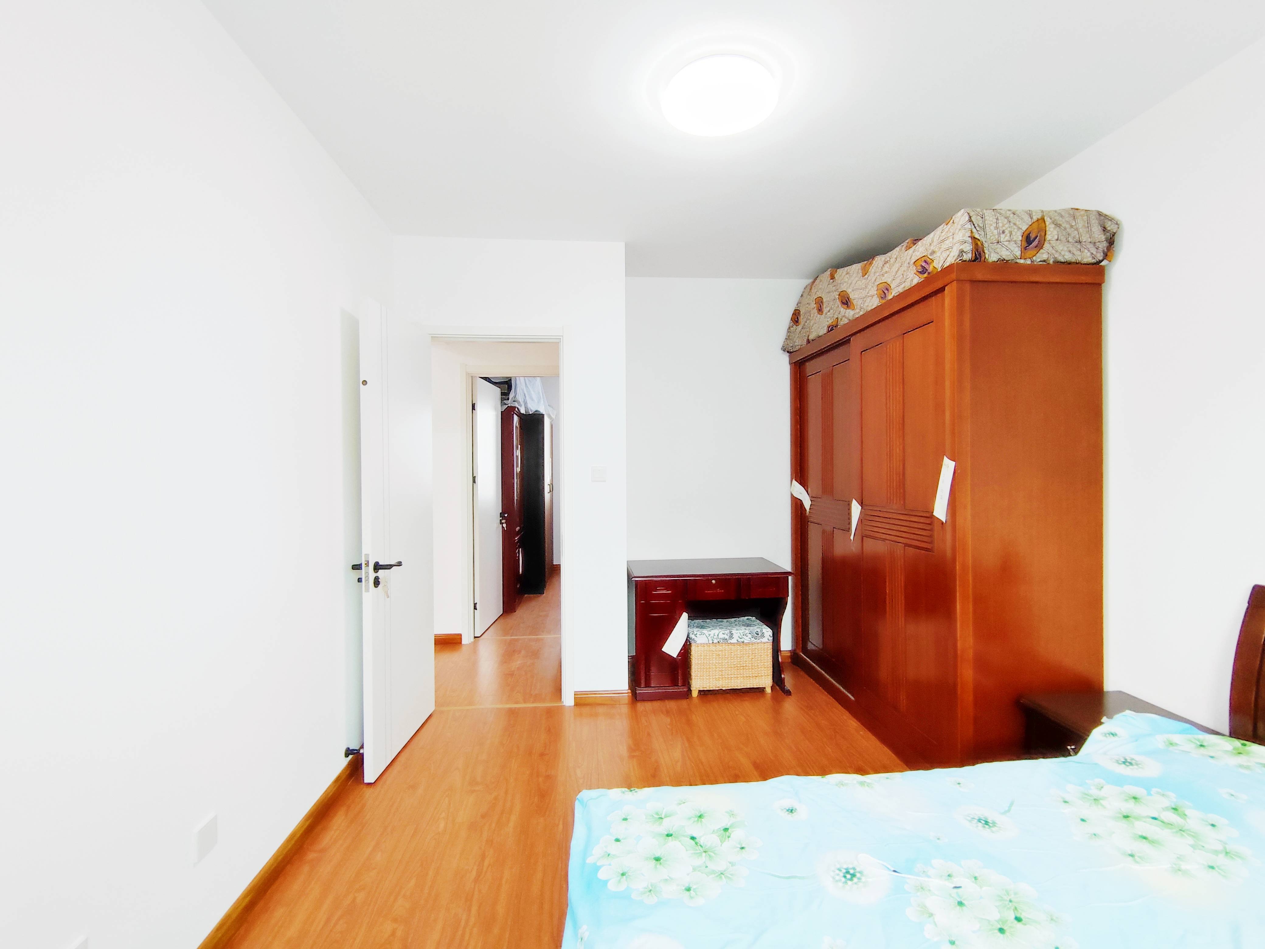 绿地新里香榭丽公馆