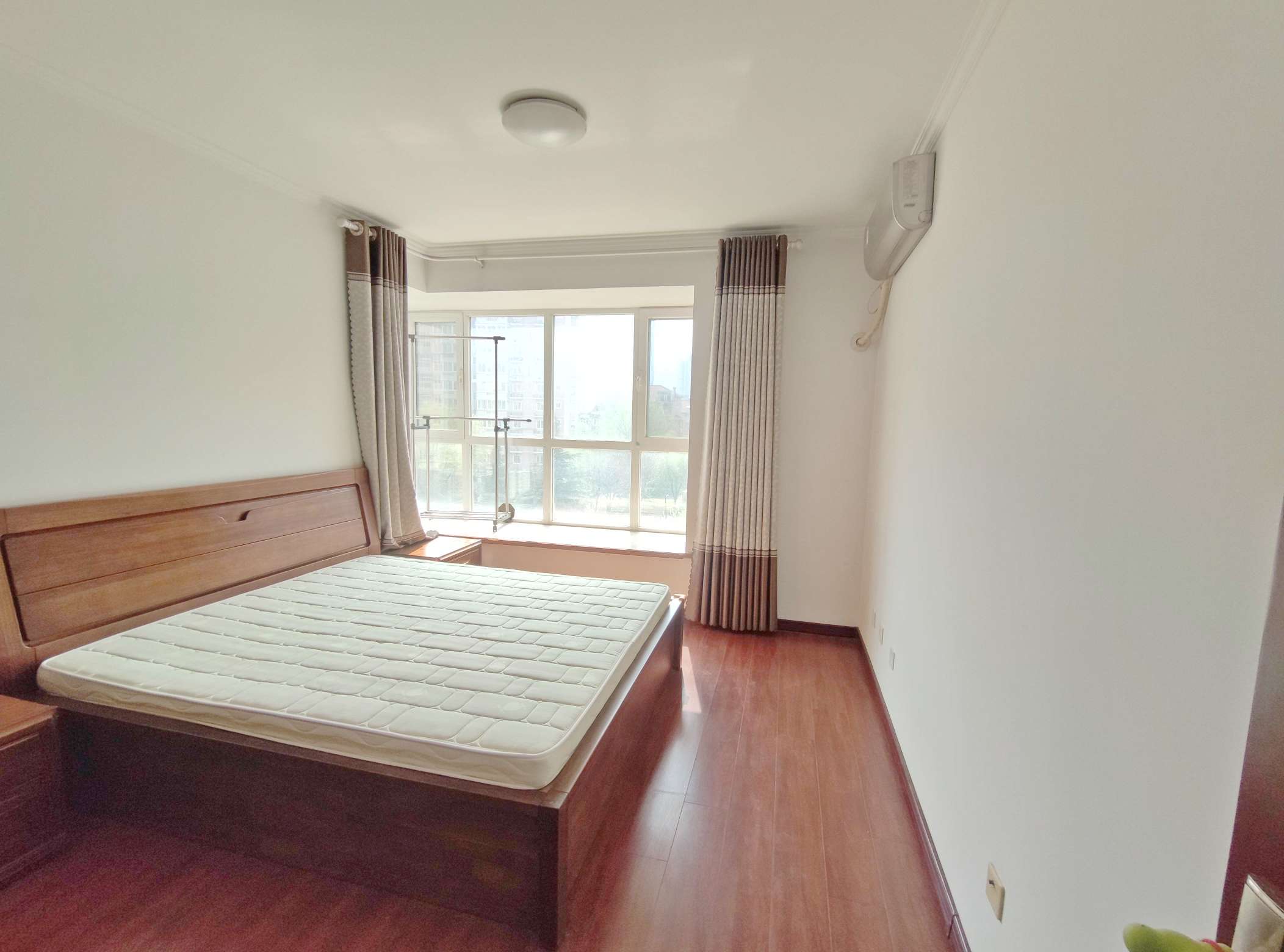 新世界阳光花园