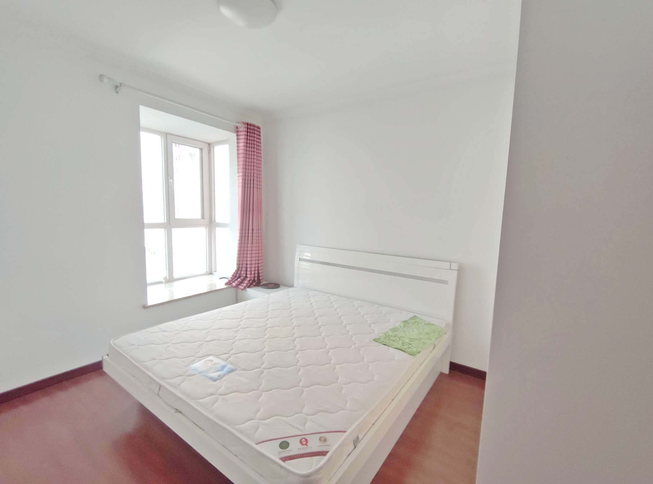 新世界阳光花园