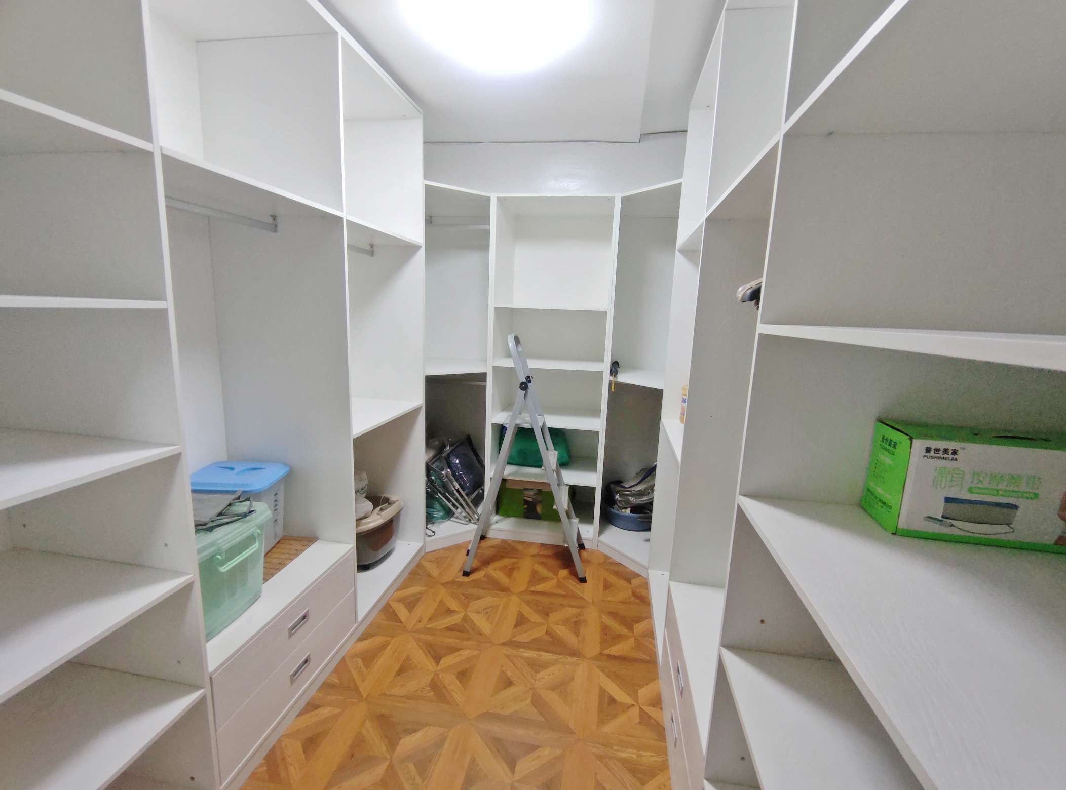 中海国际社区(御峰官邸B4)