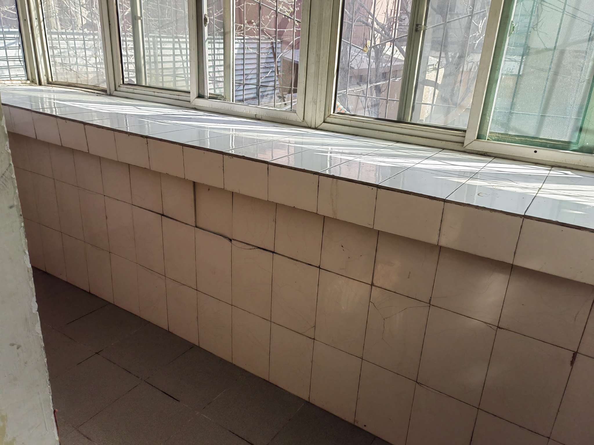 建筑新村南路27号